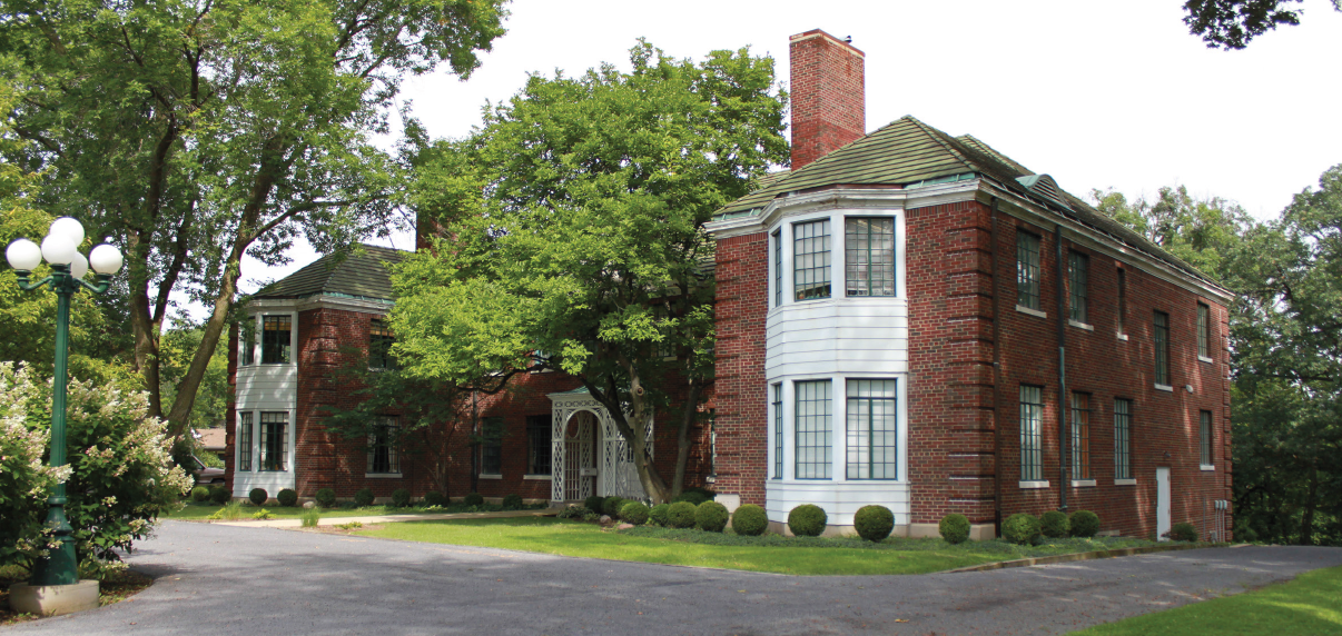 2619 W Heading Ave, West Peoria, IL 61604