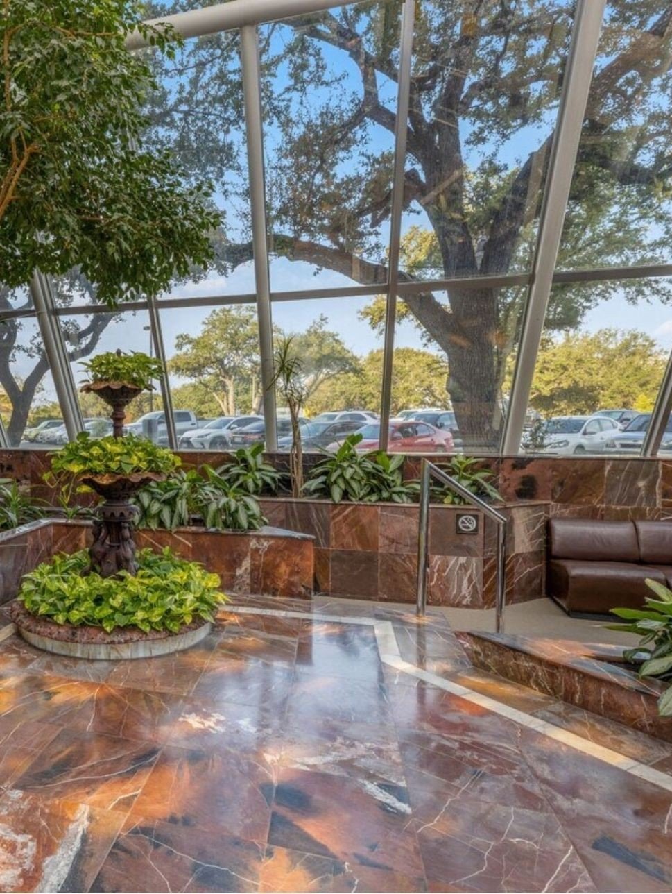 7434 Louis Pasteur Dr, San Antonio, TX 78229