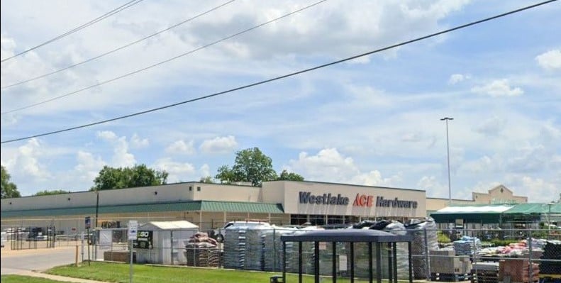 2050 NW Topeka Blvd, Topeka, KS 66608