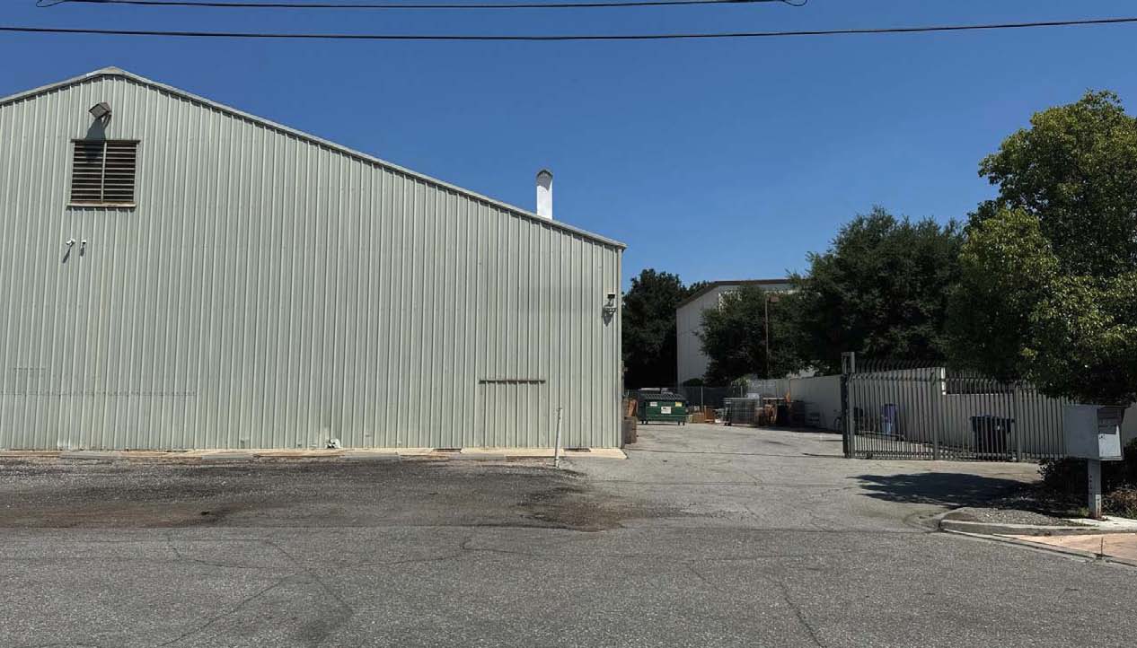 1970 Walker St, La Verne, CA 91750