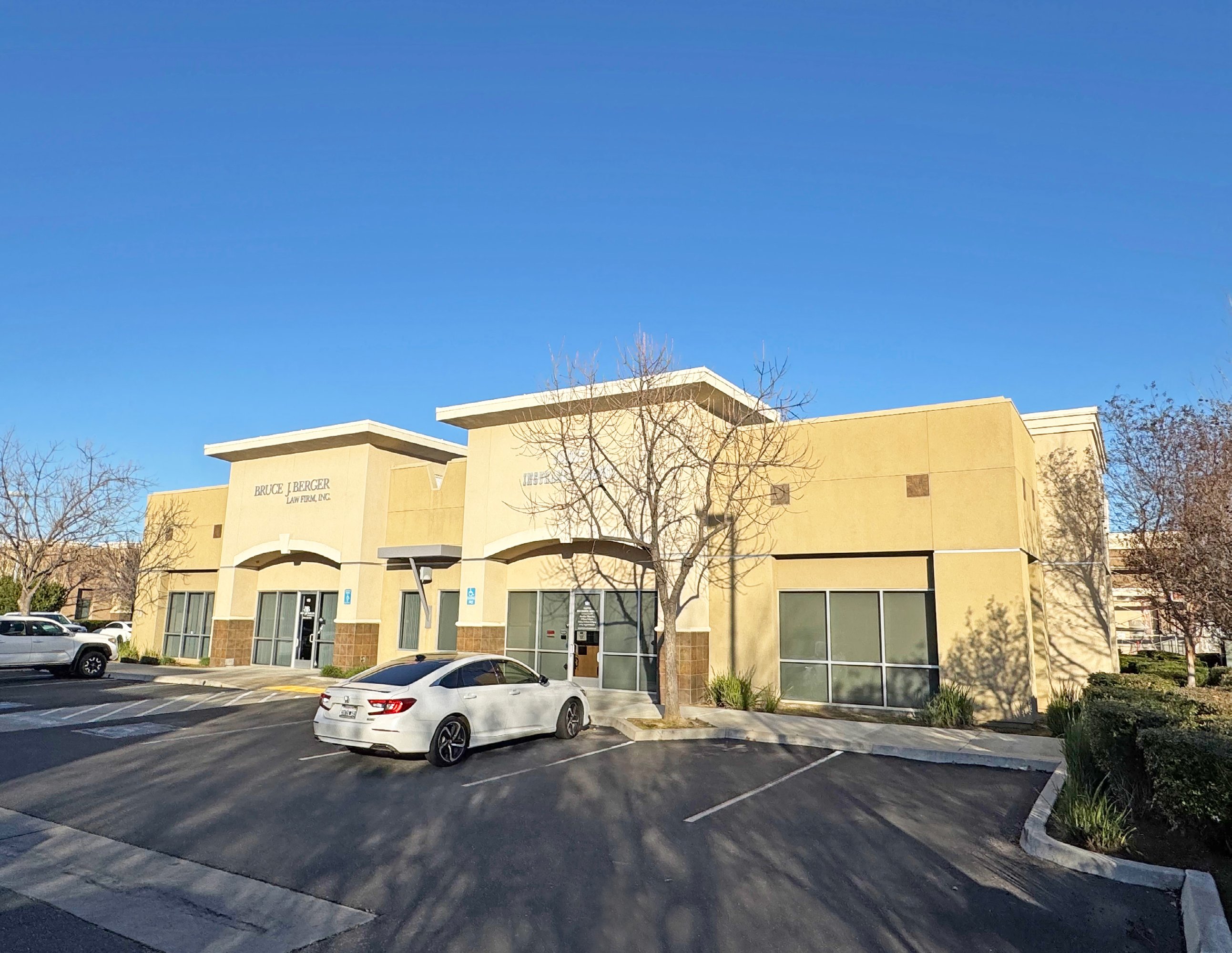 2101 Herndon Ave, Clovis, CA 93611