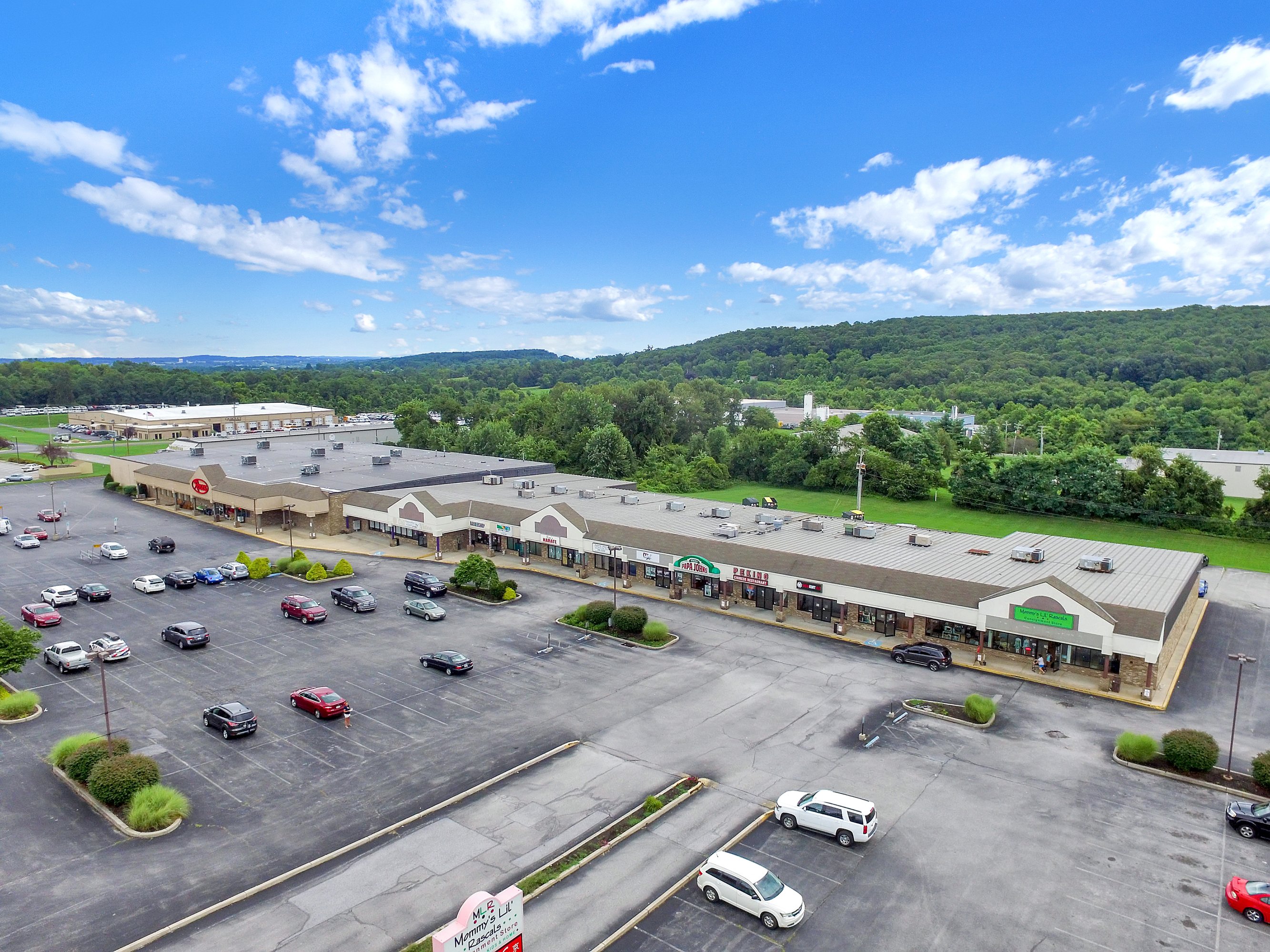 4215 N George Street Ext, Manchester, PA 17345