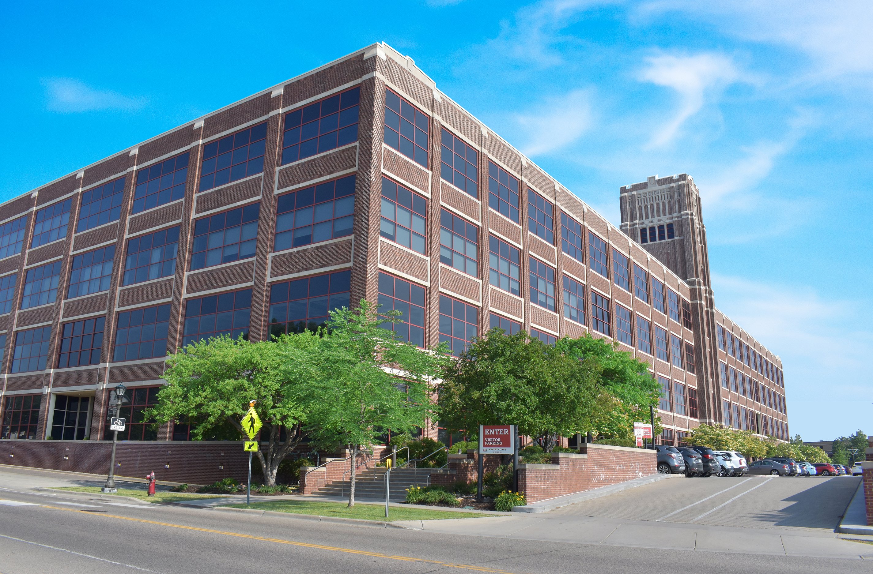 2550 University Ave W, Saint Paul, MN 55114