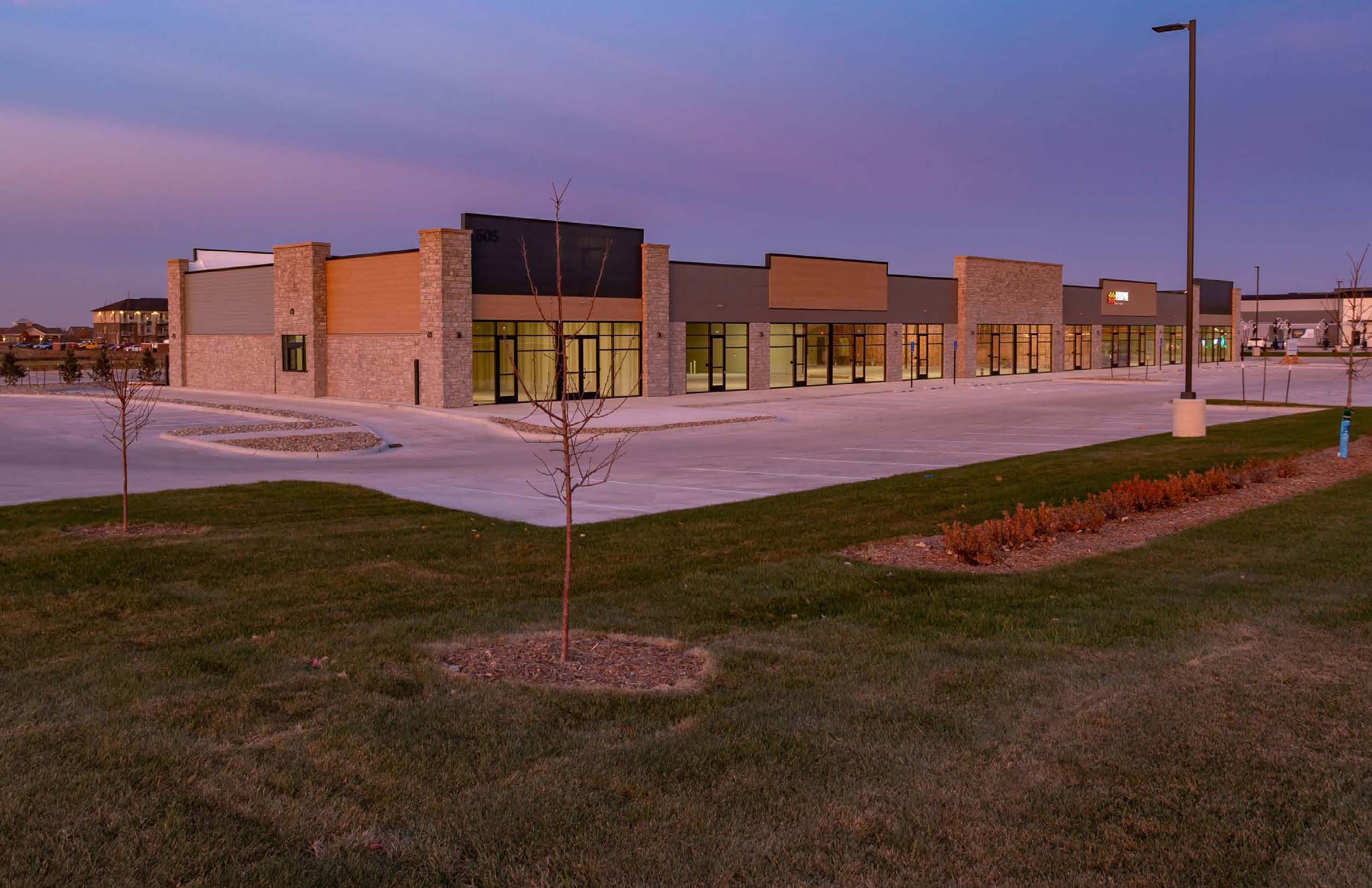 505 E Hickman Rd, Waukee, IA 50263
