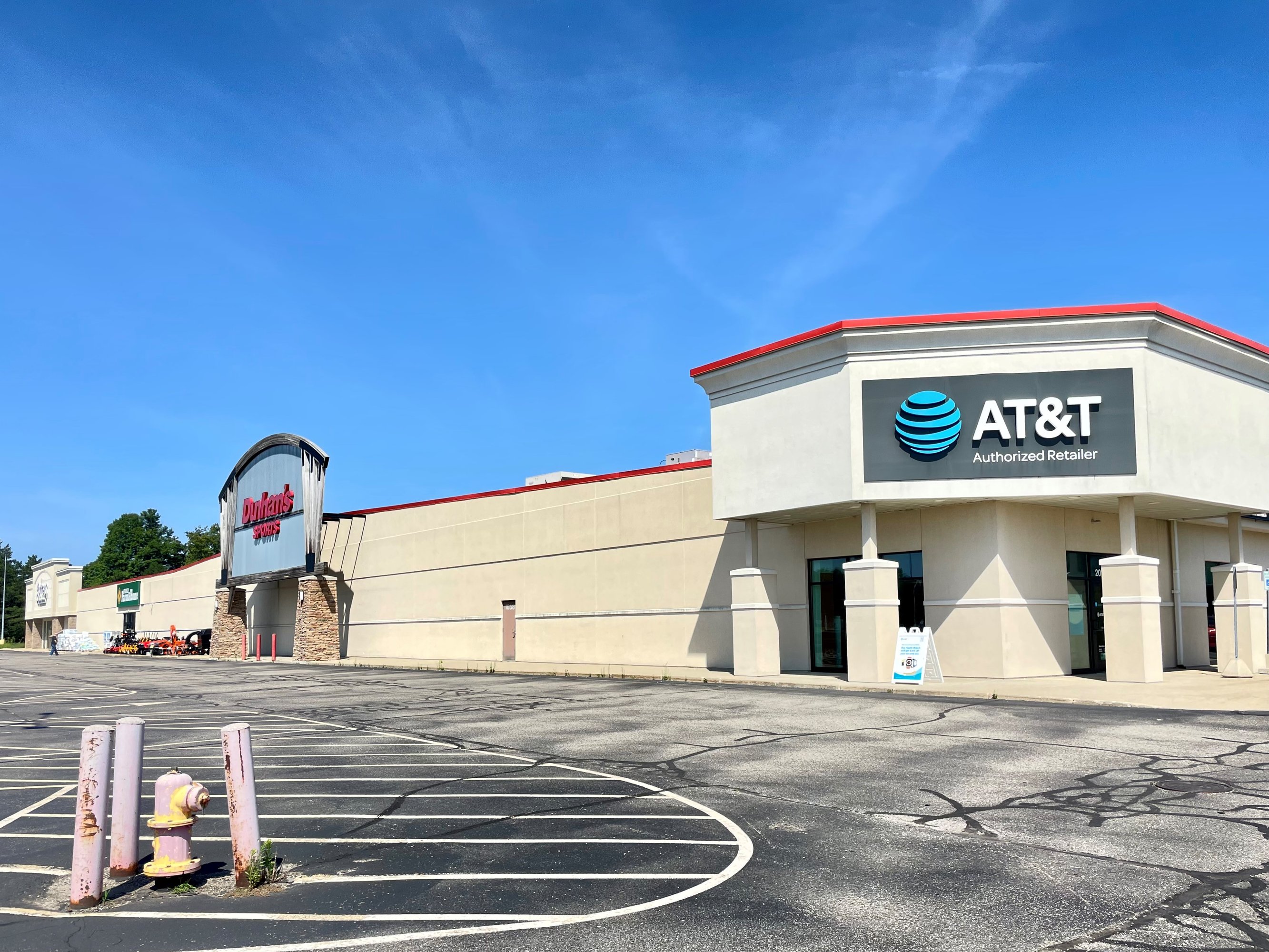 1658 Lansing Rd, Charlotte, MI 48813