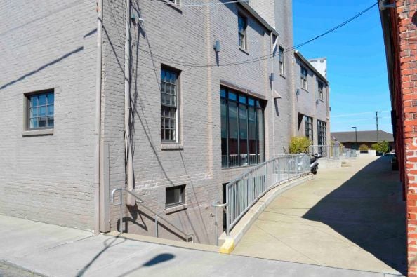 220 Hull Street Rd, Richmond, VA 23224
