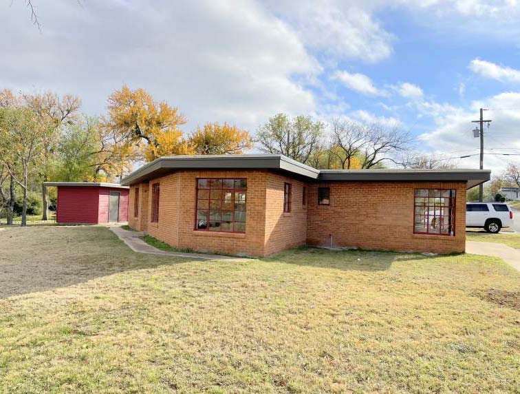 3501 Prevost St, Fort Worth, TX 76107
