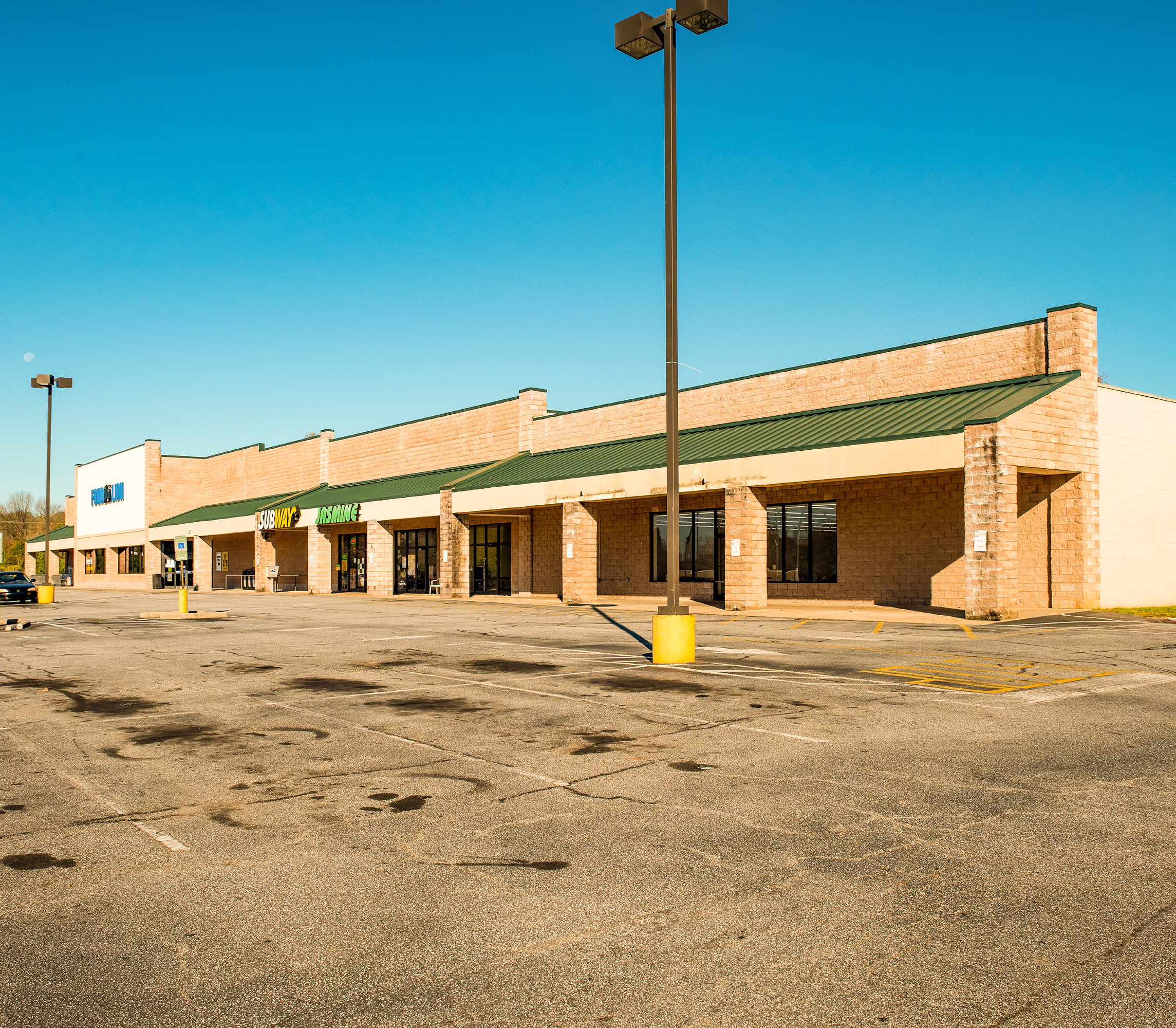 2120 Morganton Blvd SW, Lenoir, NC 28645