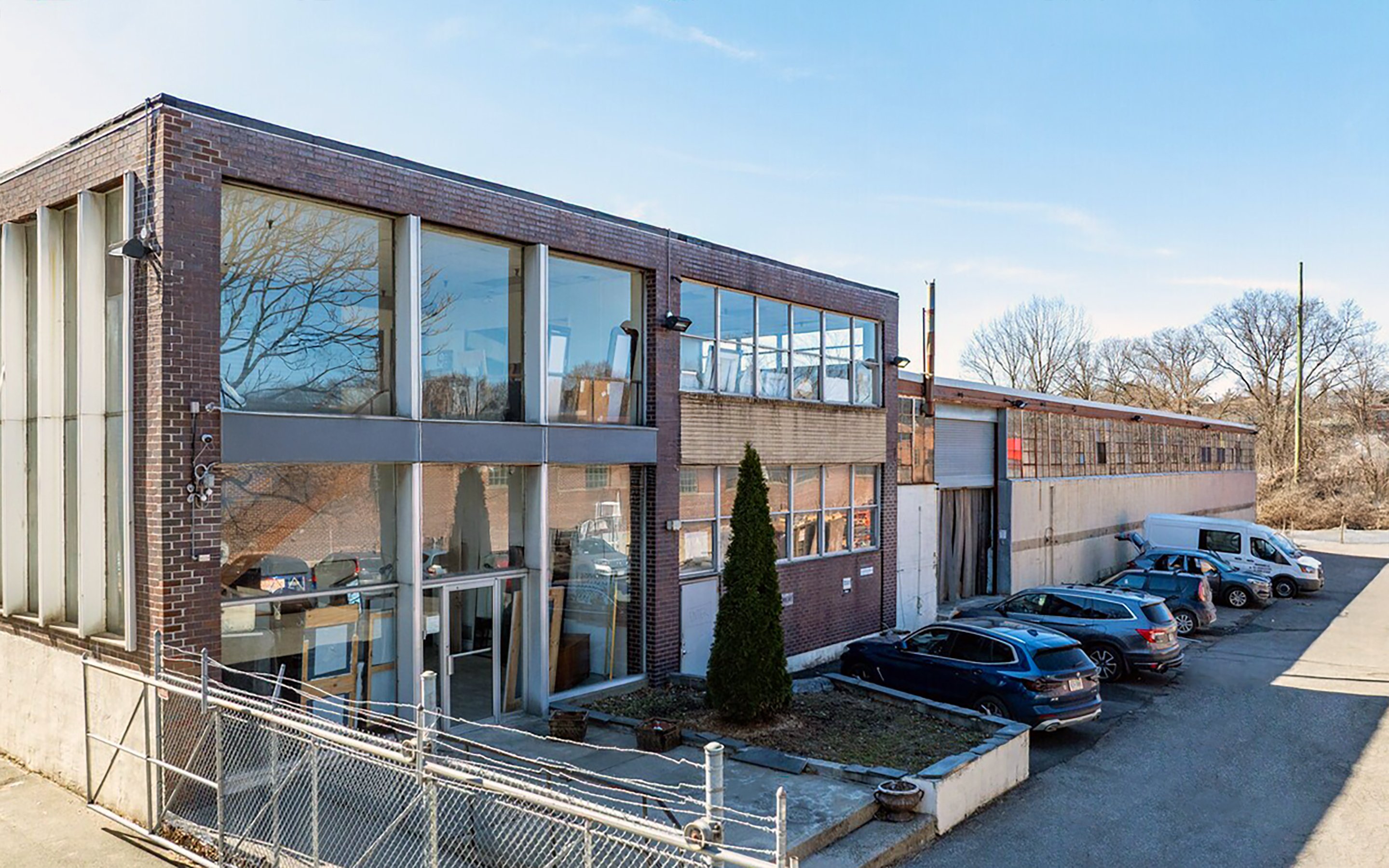 150 N Macquesten Pkwy, Mt Vernon, NY 10550
