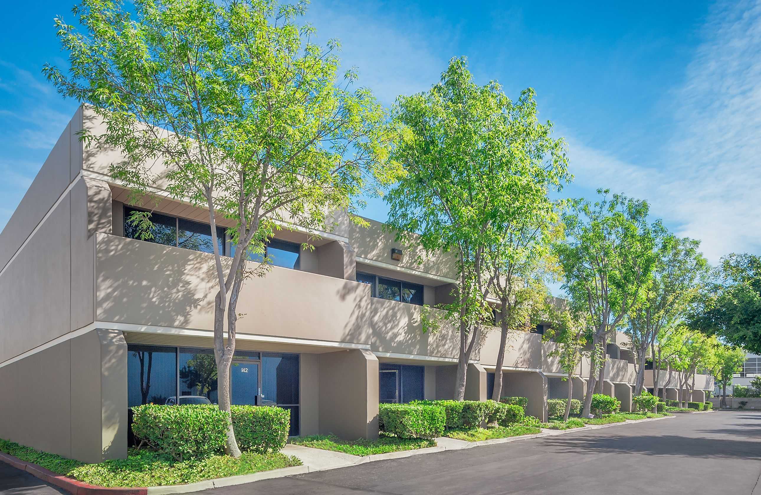 3100 Airway Ave, Costa Mesa, CA 92626