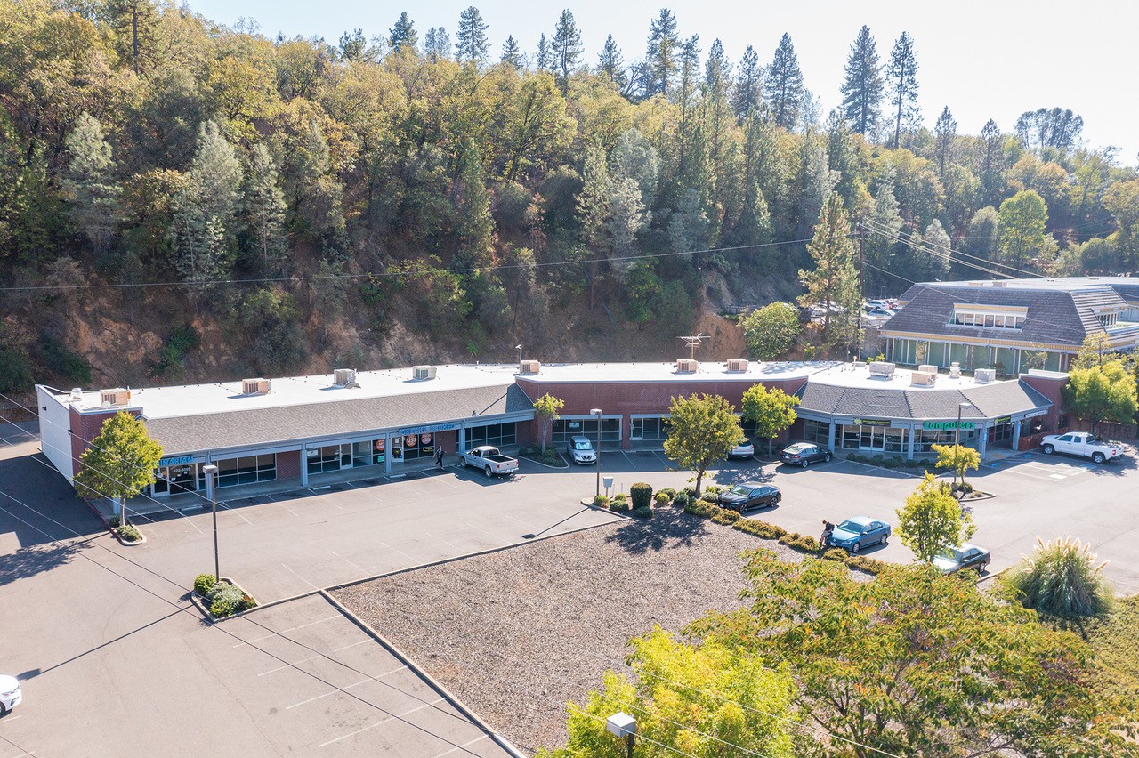 384 Placerville Dr, Placerville, CA 95667