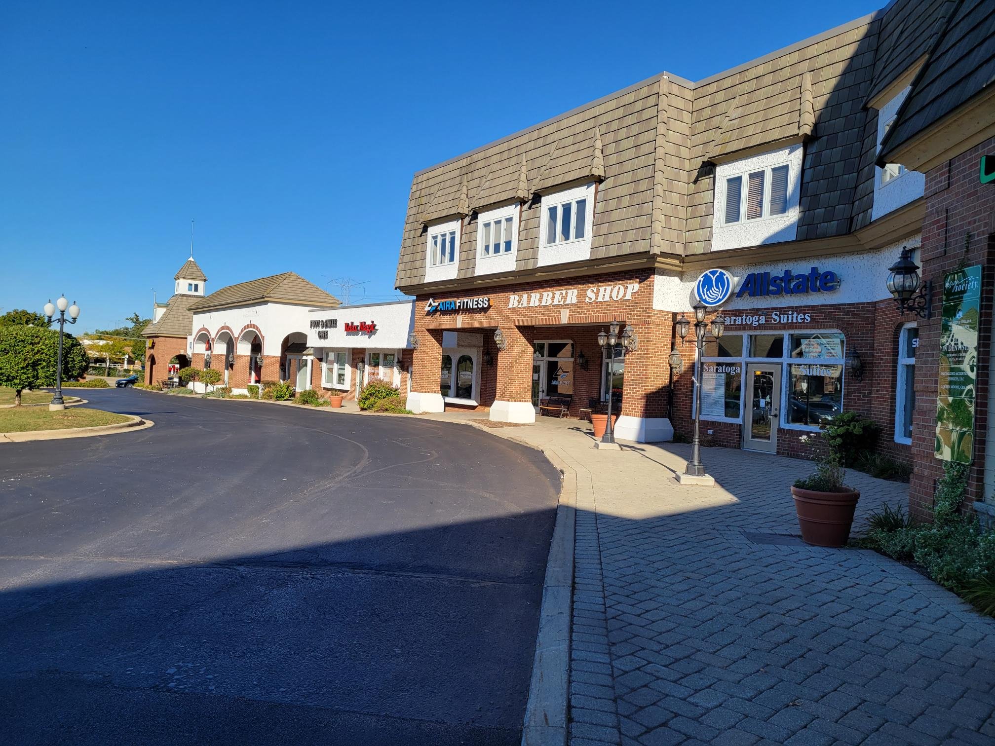5101 Washington St, Gurnee, IL 60031