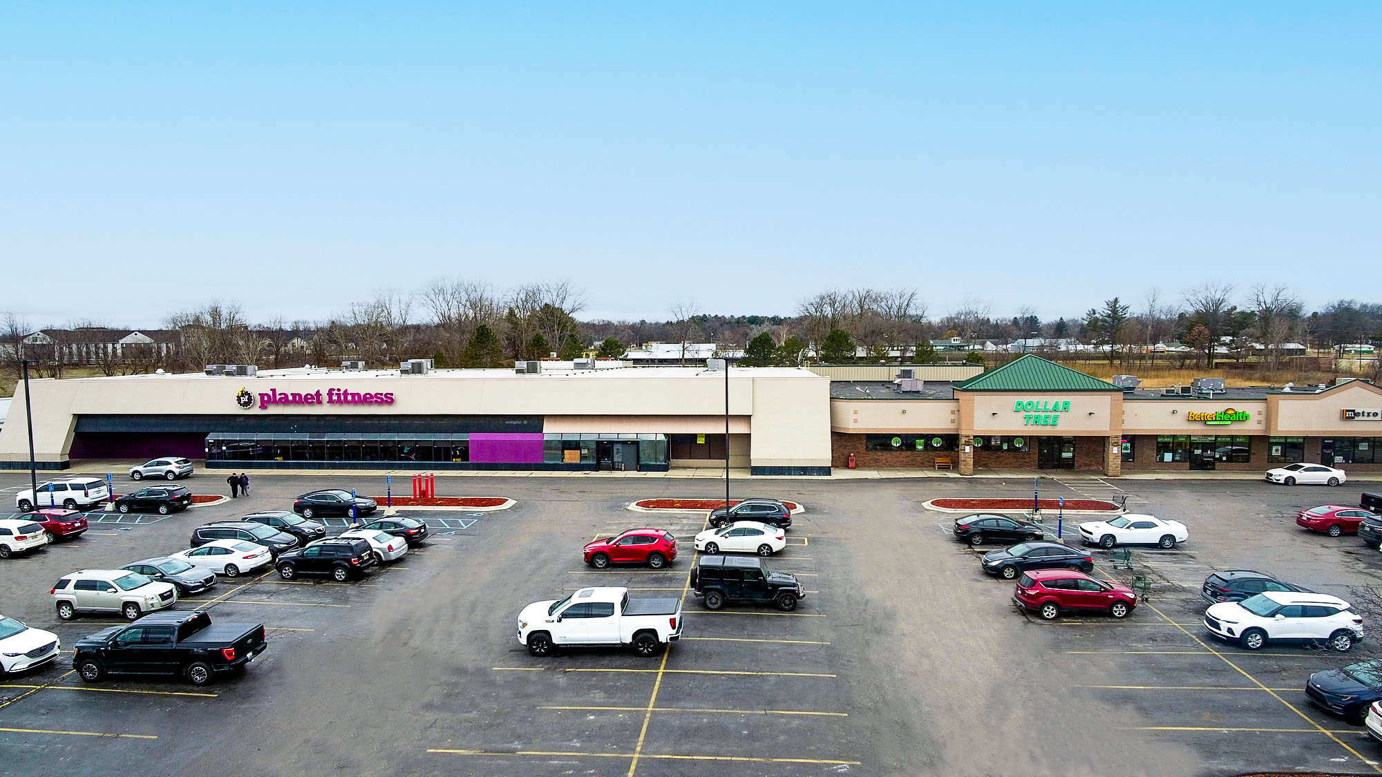 10840 Belleville Rd, Belleville, MI 48111