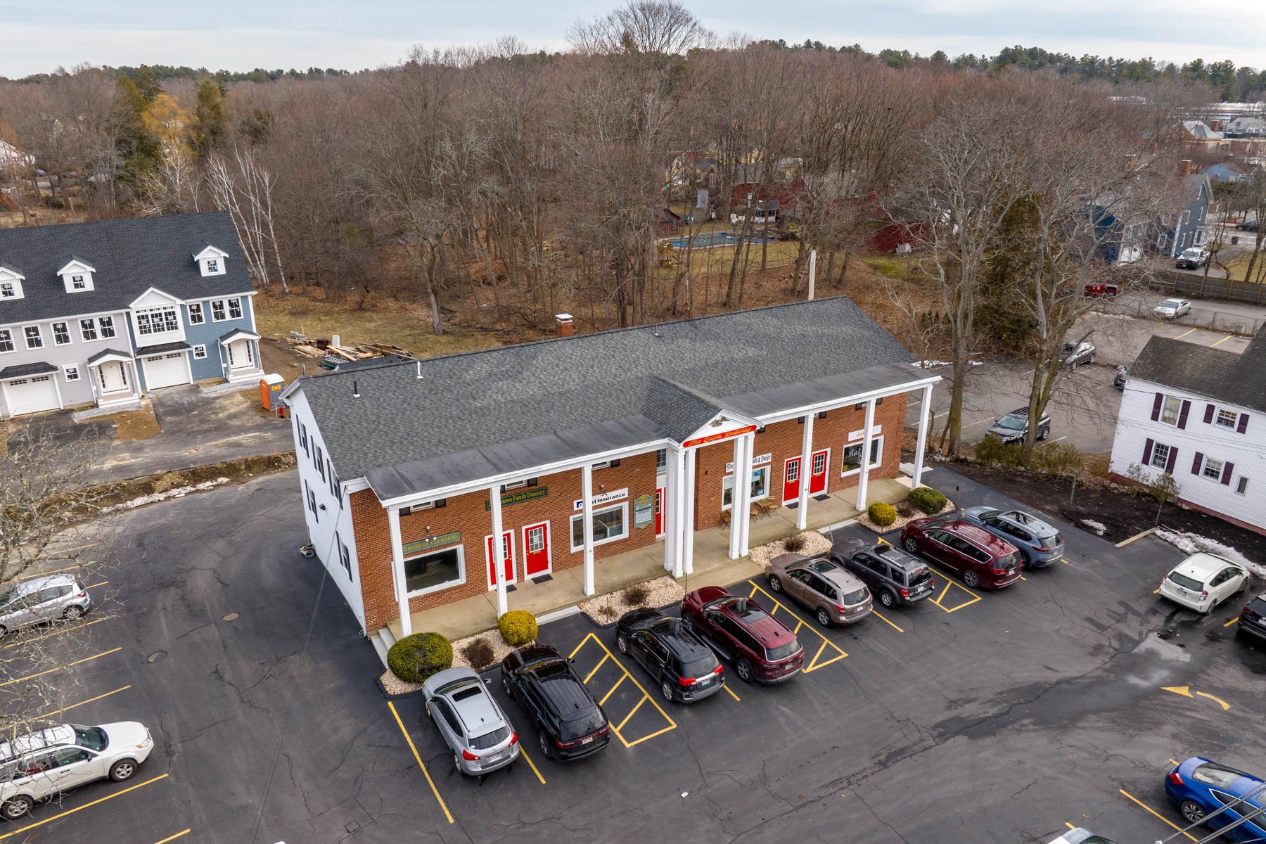 35 W Main St, Georgetown, MA 01833