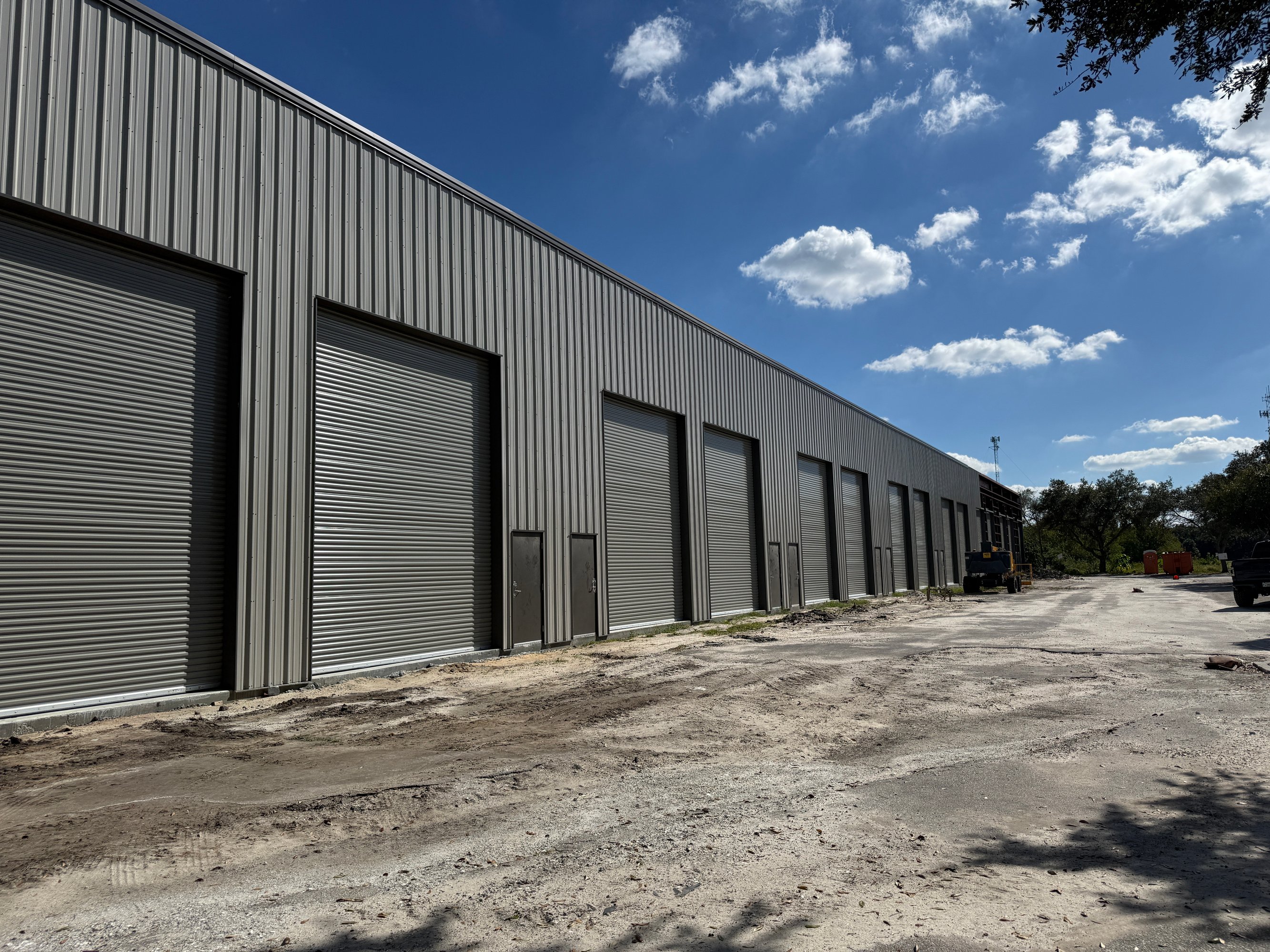 1402 Old Dixie Hwy, Vero Beach, FL 32960