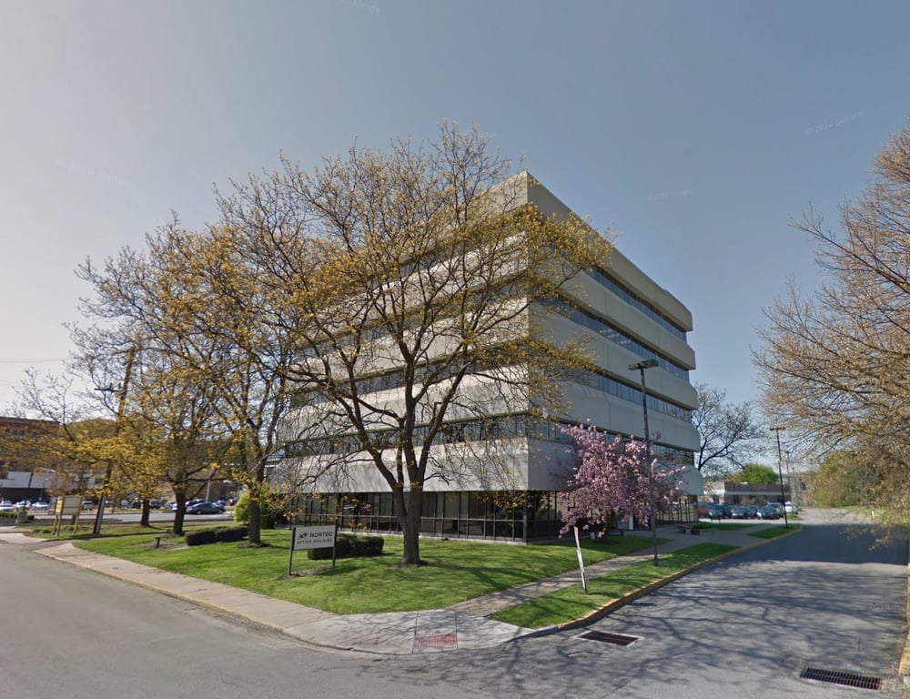 102 Broadway St, Carnegie, PA 15106