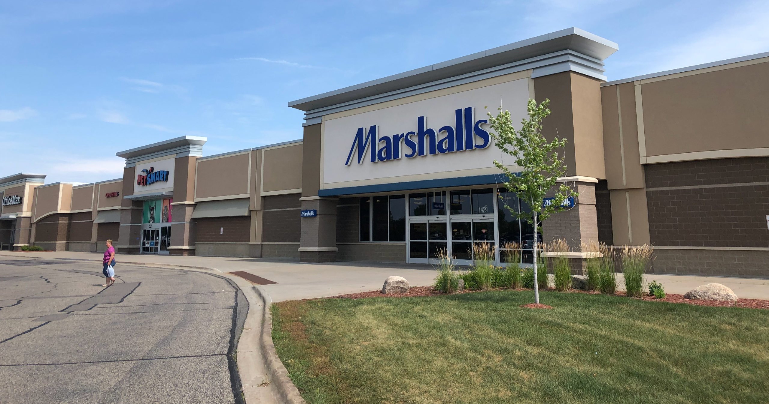 1417 East 7Th St, Monticello, MN 55362