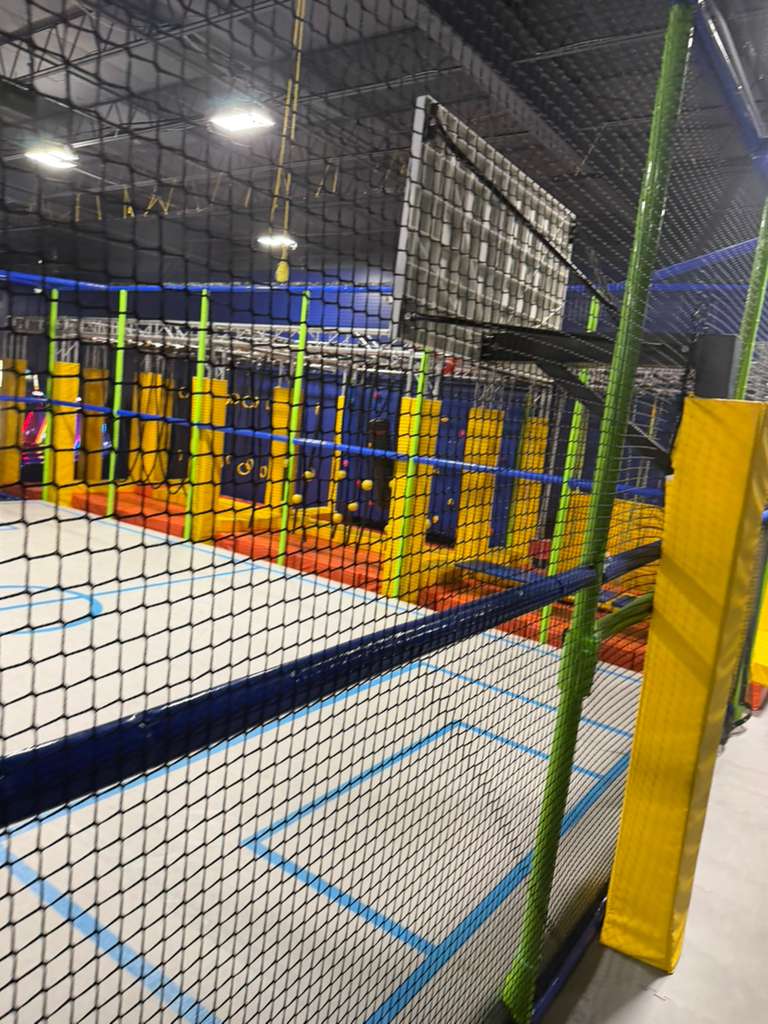 3854297