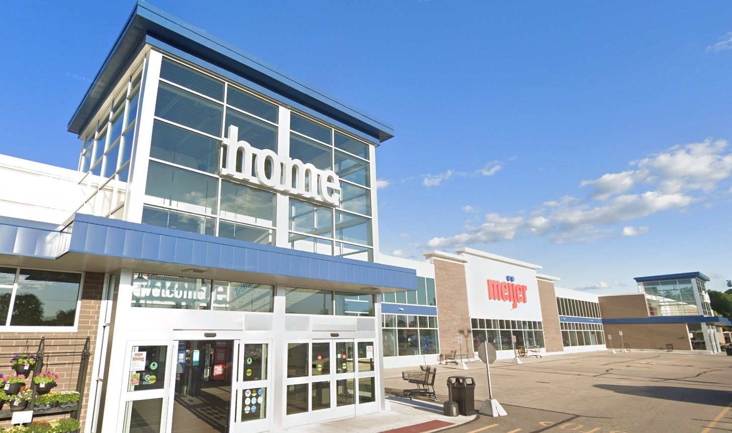 9701 Belleville Rd, Belleville, MI 48111