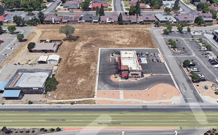 1515 Herndon Ave, Clovis, CA 93611
