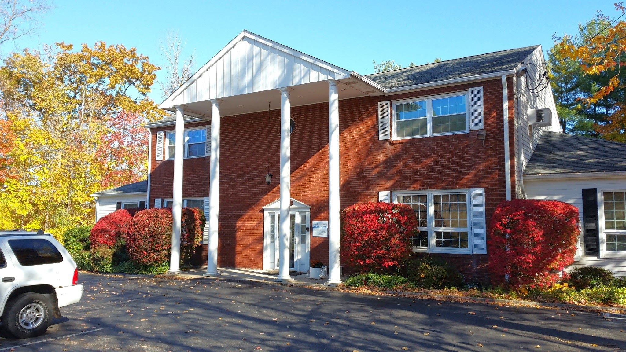430 Highland Ave, Cheshire, CT 06410