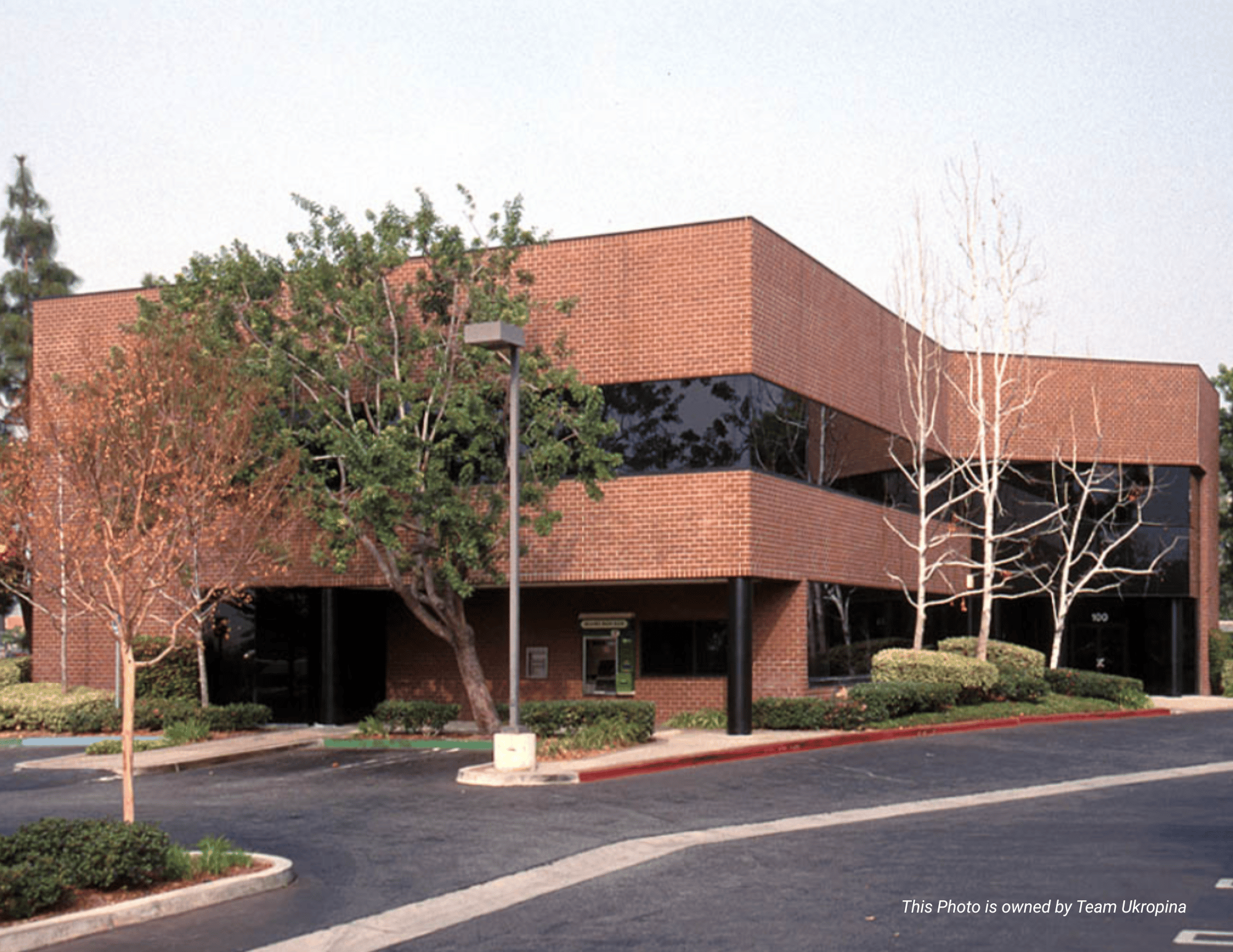 100 E Huntington Dr, Monrovia, CA 91016