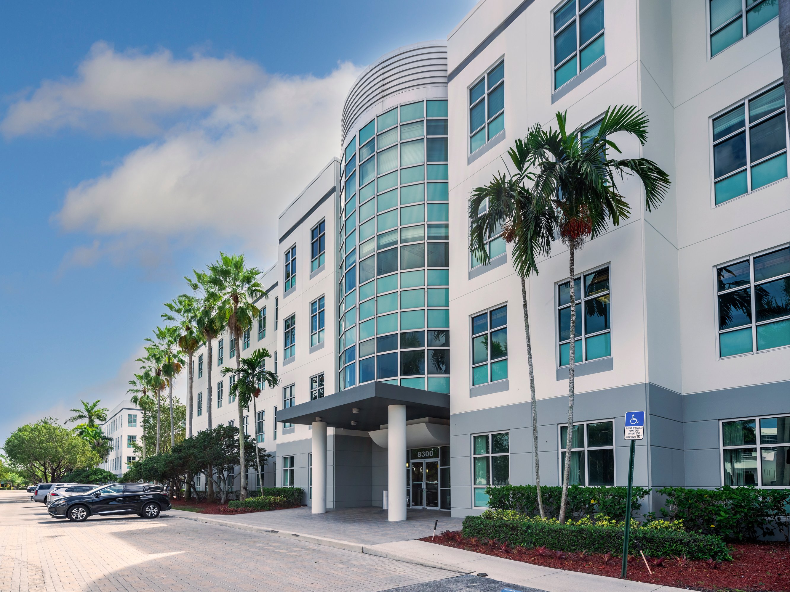8300 NW 33Rd St, Doral, FL 33122