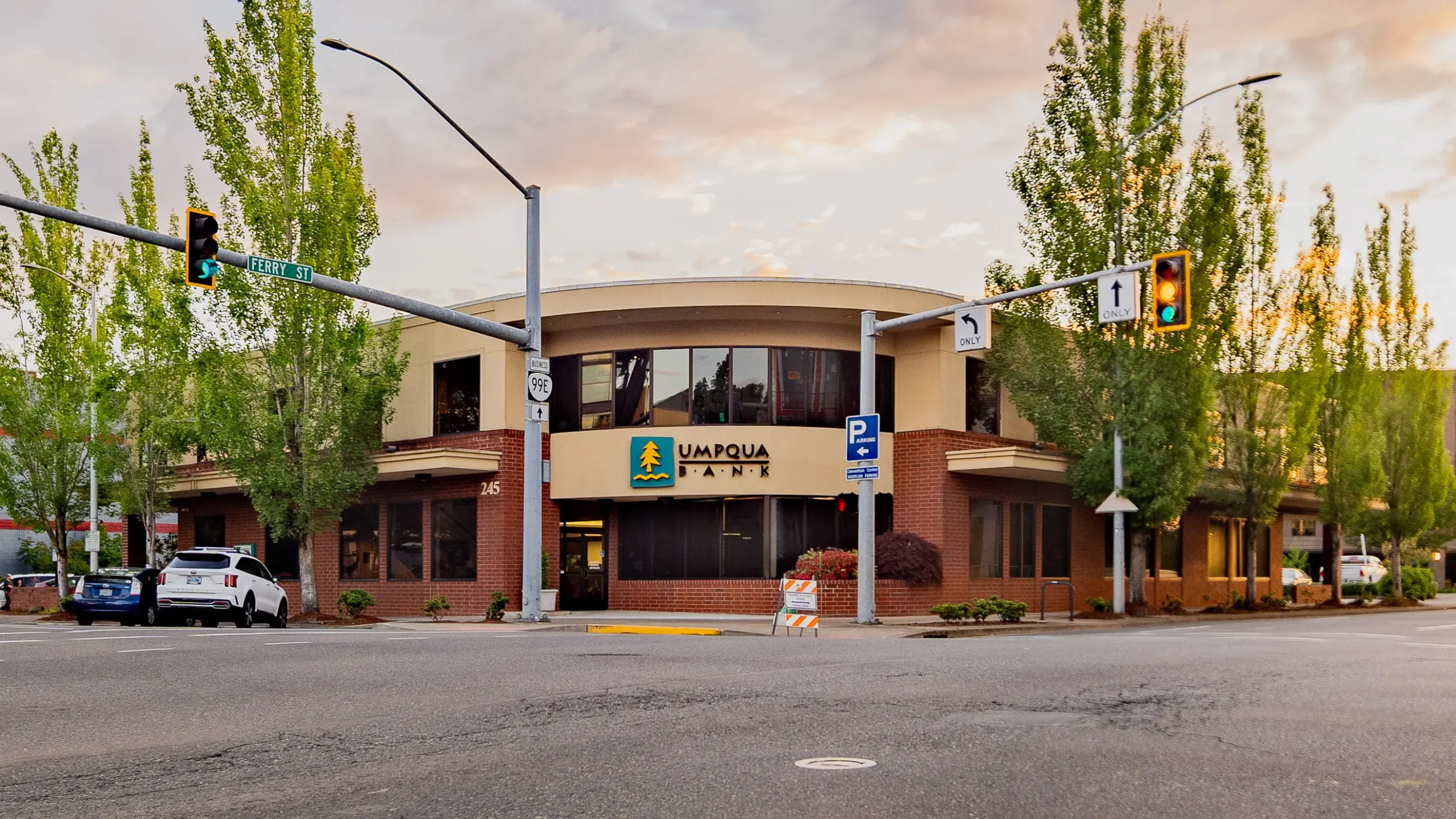 245 Commercial St SE, Salem, OR 97301