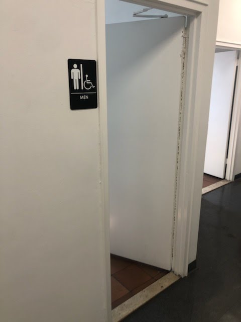 1093867