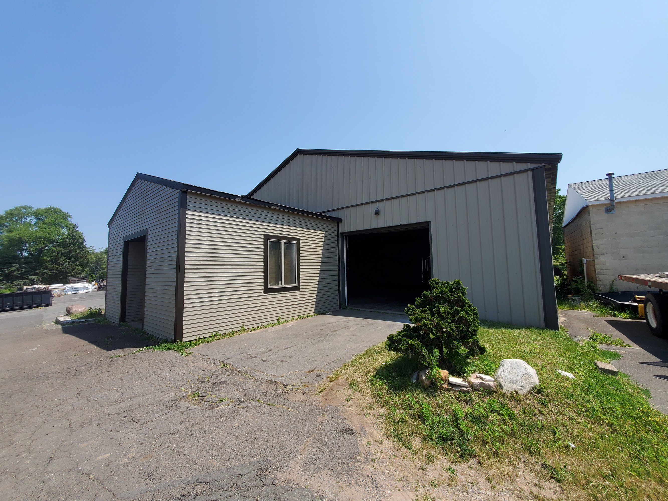 11 Old Indian Trl, Middlefield, CT 06455