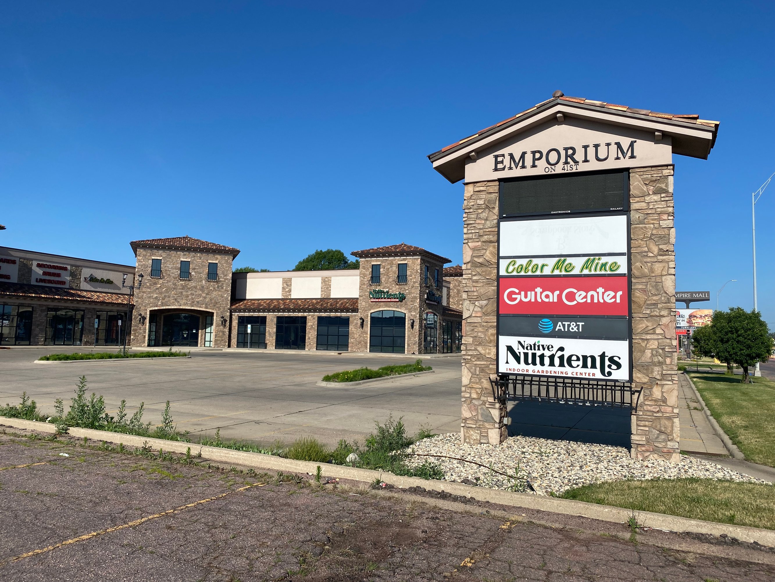3709 W 41St St, Sioux Falls, SD 57106