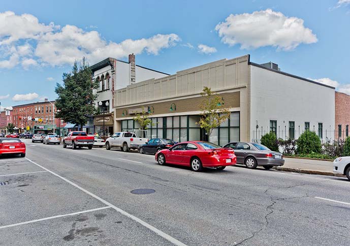 191 Water St, Augusta, ME 04330