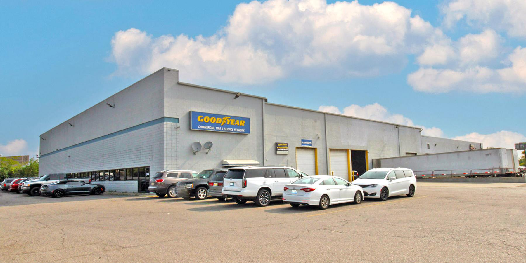 10421 Ford Rd, Dearborn, MI 48126