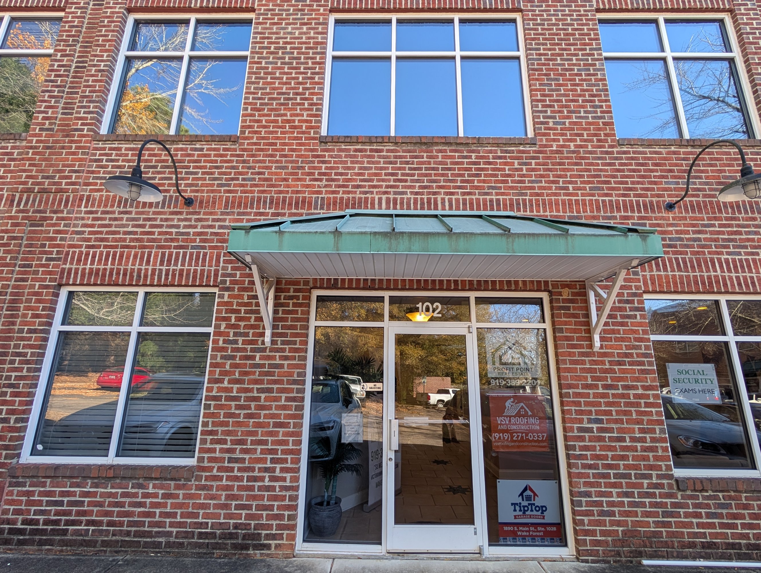 1890 S Main St, Wake Forest, NC 27587