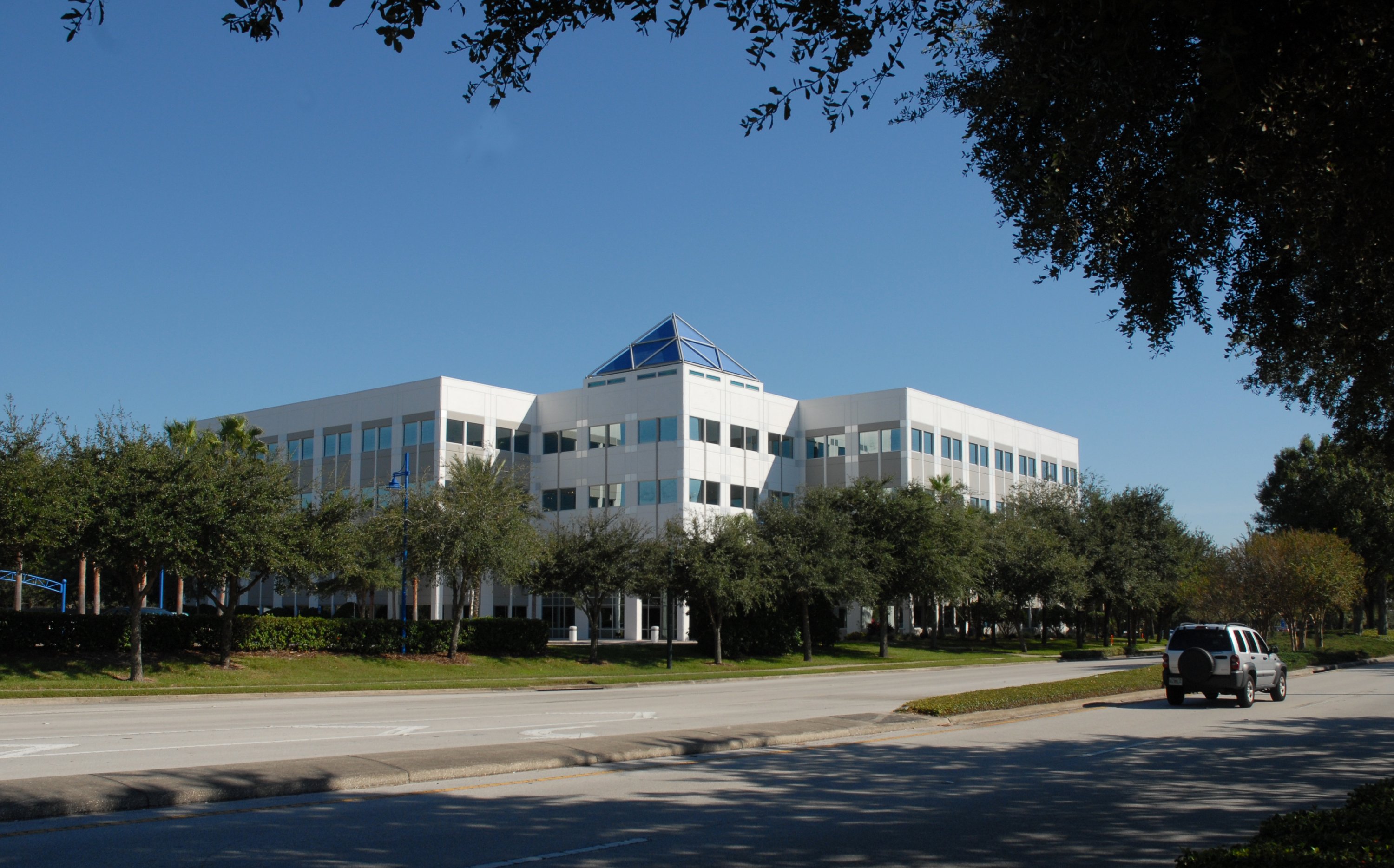 240 E Central Pkwy, Altamonte Springs, FL 32701