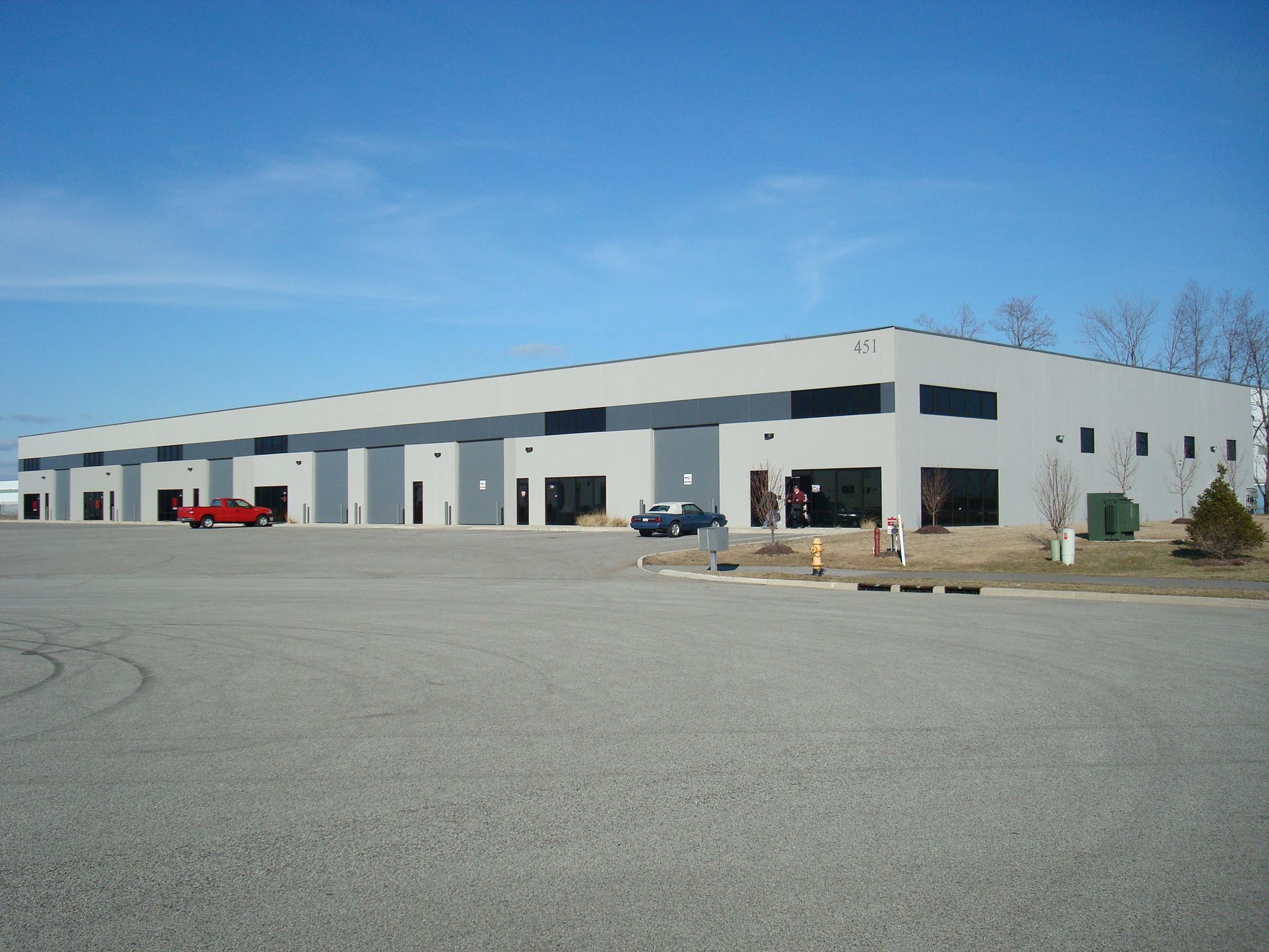 451 Southpoint Cir, Brownsburg, IN 46112