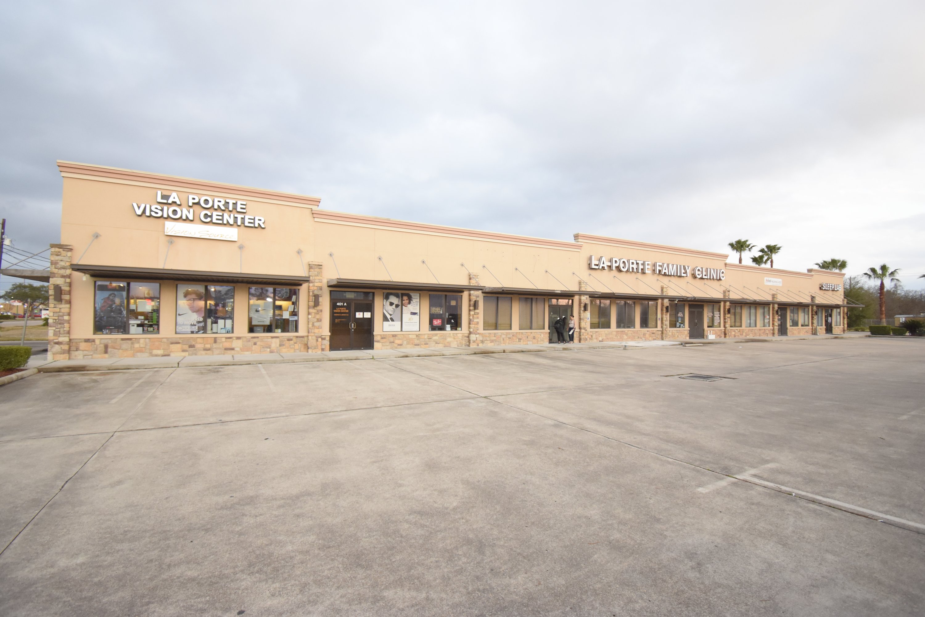 401 W Fairmont Pkwy, La Porte, TX 77571