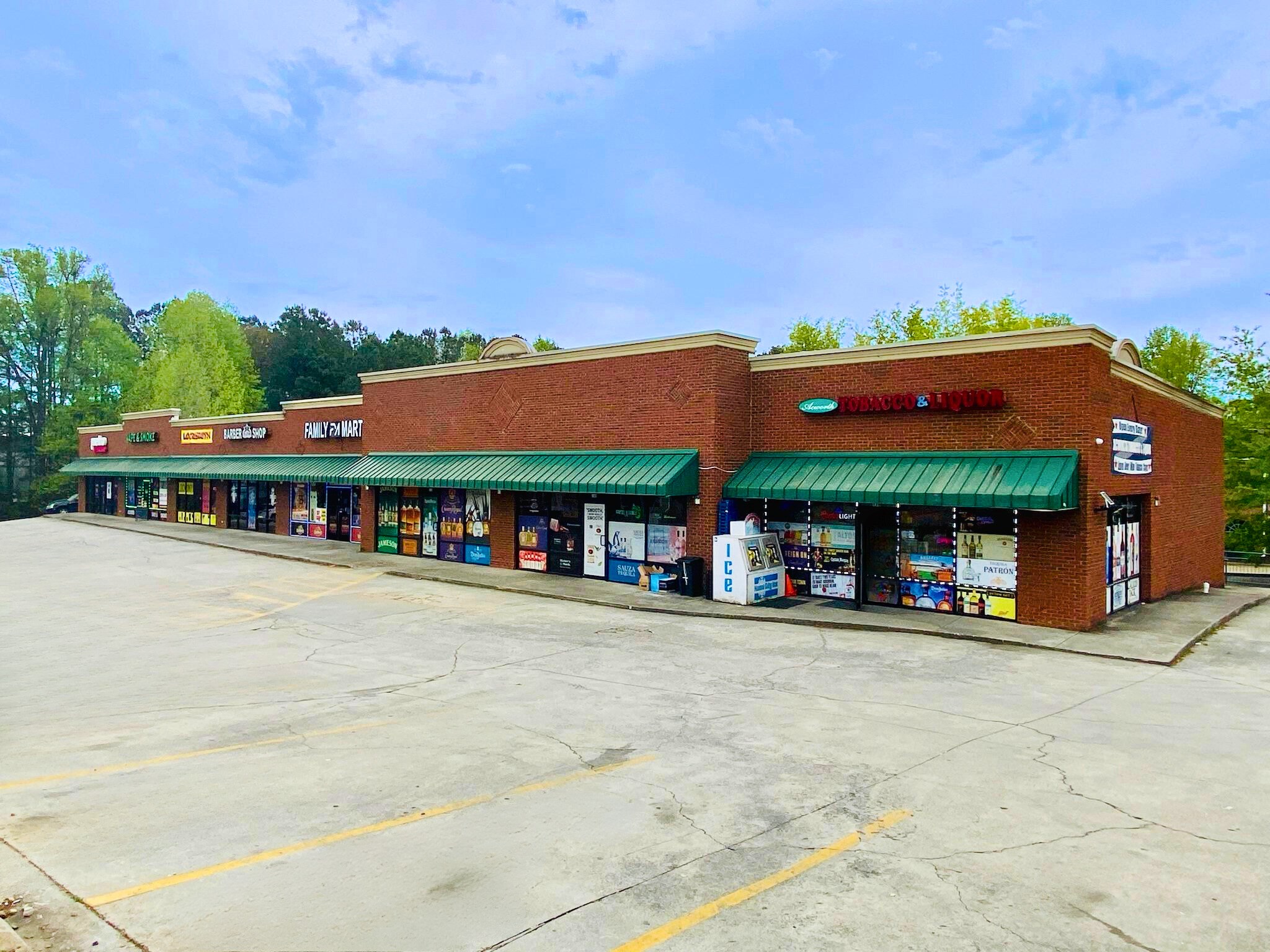 4974 Cowan Rd, Acworth, GA 30101