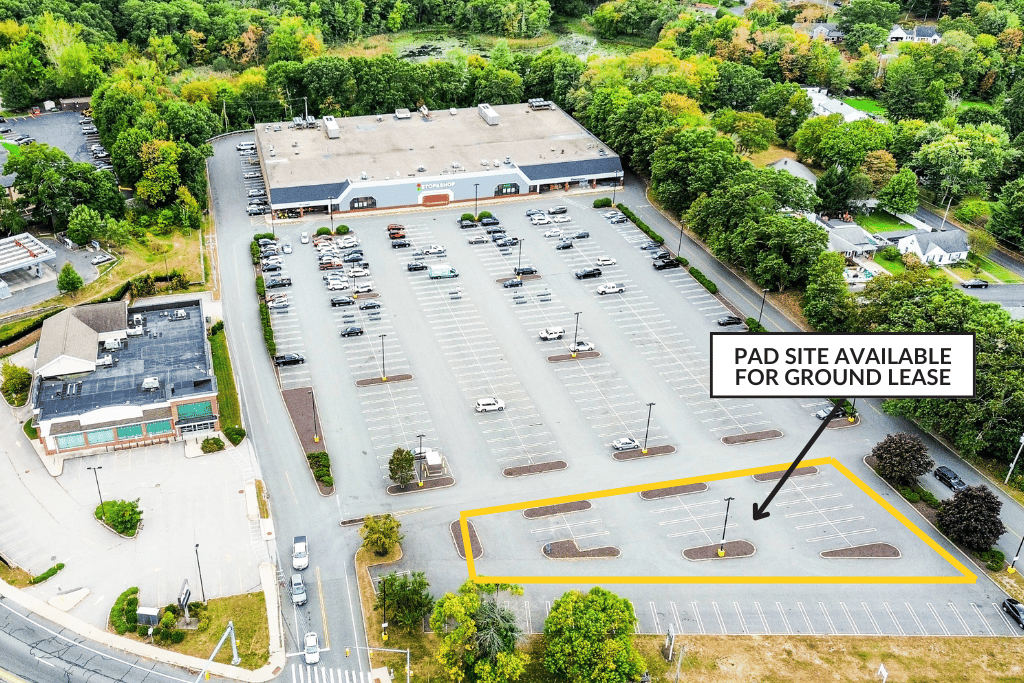 595 Smithfield Rd, North Smithfield, RI 02896