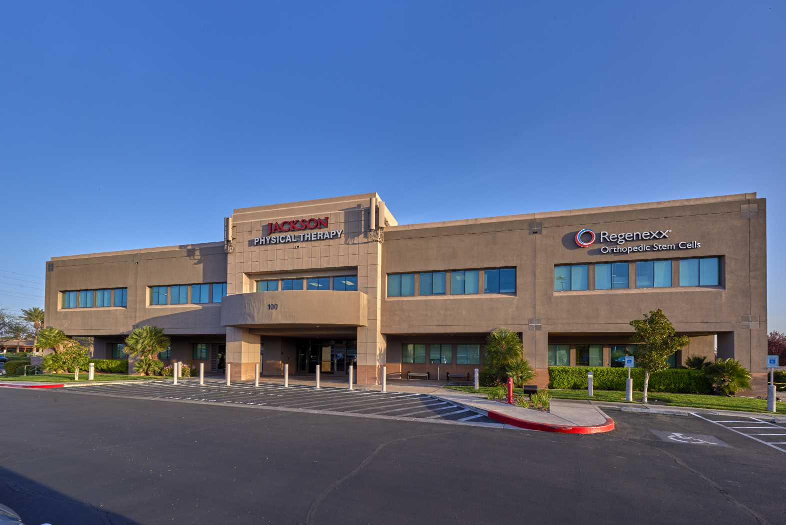100 N Green Valley Pkwy, Henderson, NV 89074