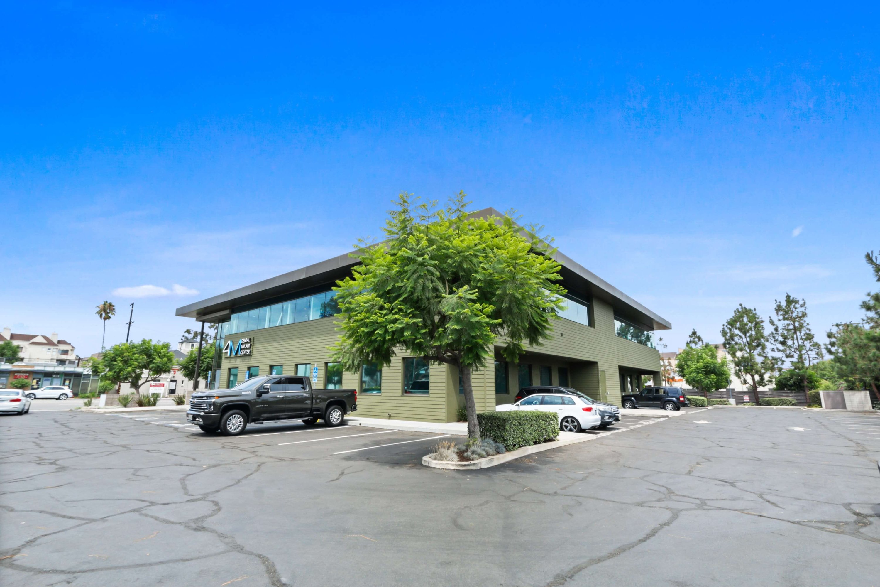 3918 Long Beach Blvd, Long Beach, CA 90807