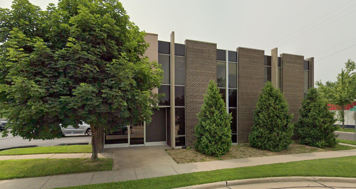 1033 W College Ave, Appleton, WI 54914