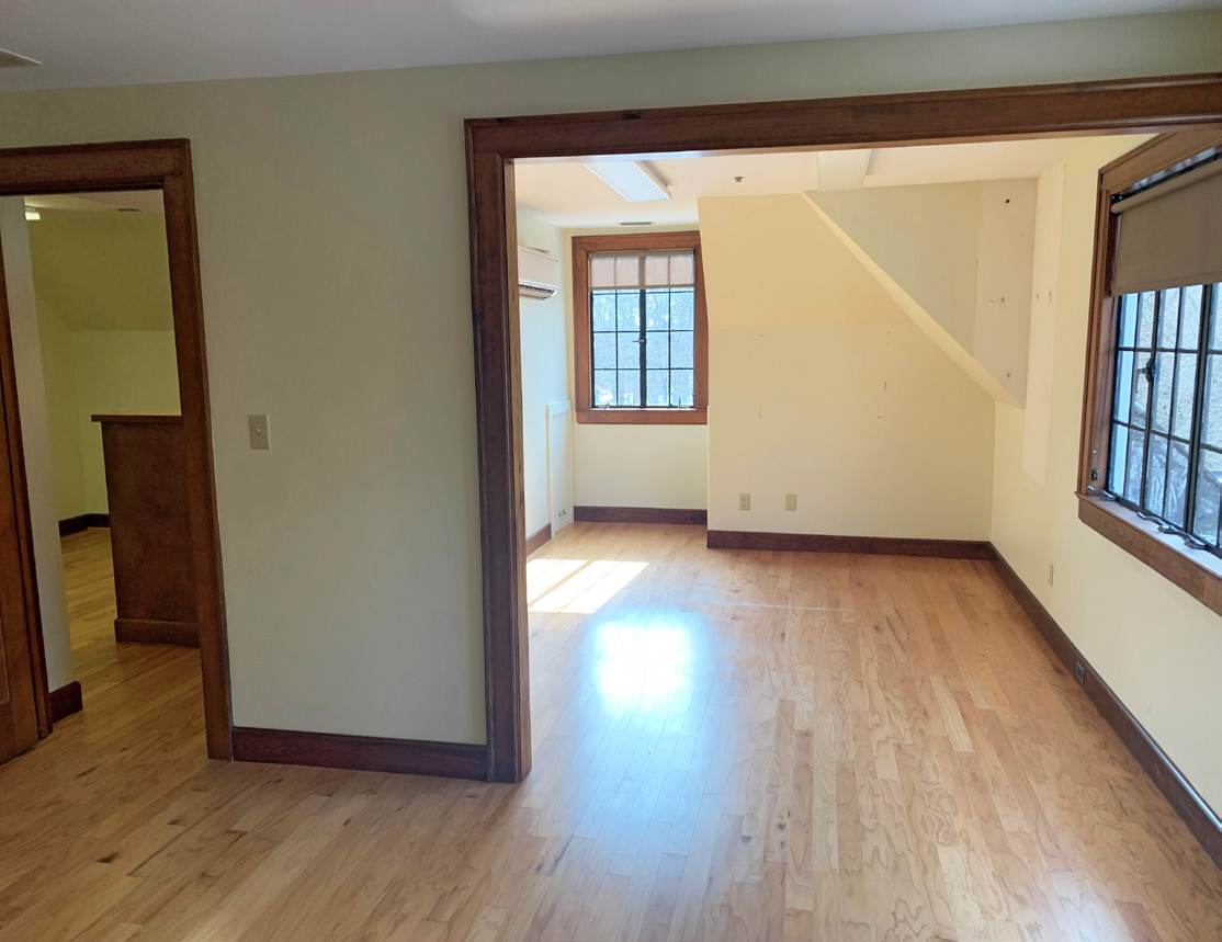 426 Old Salem Rd, Winston-Salem, NC 27101