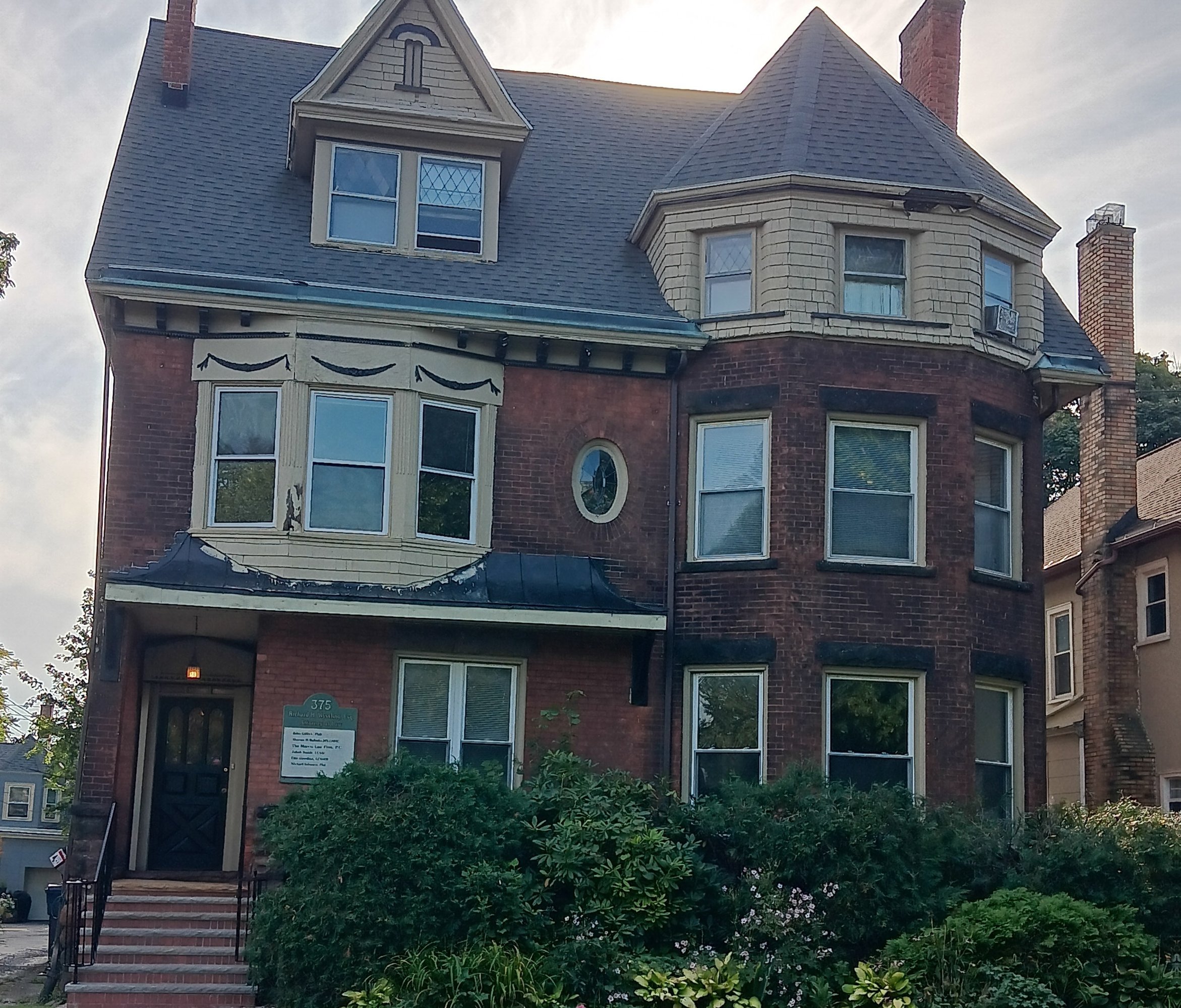 375 Linwood Ave, Buffalo, NY 14209