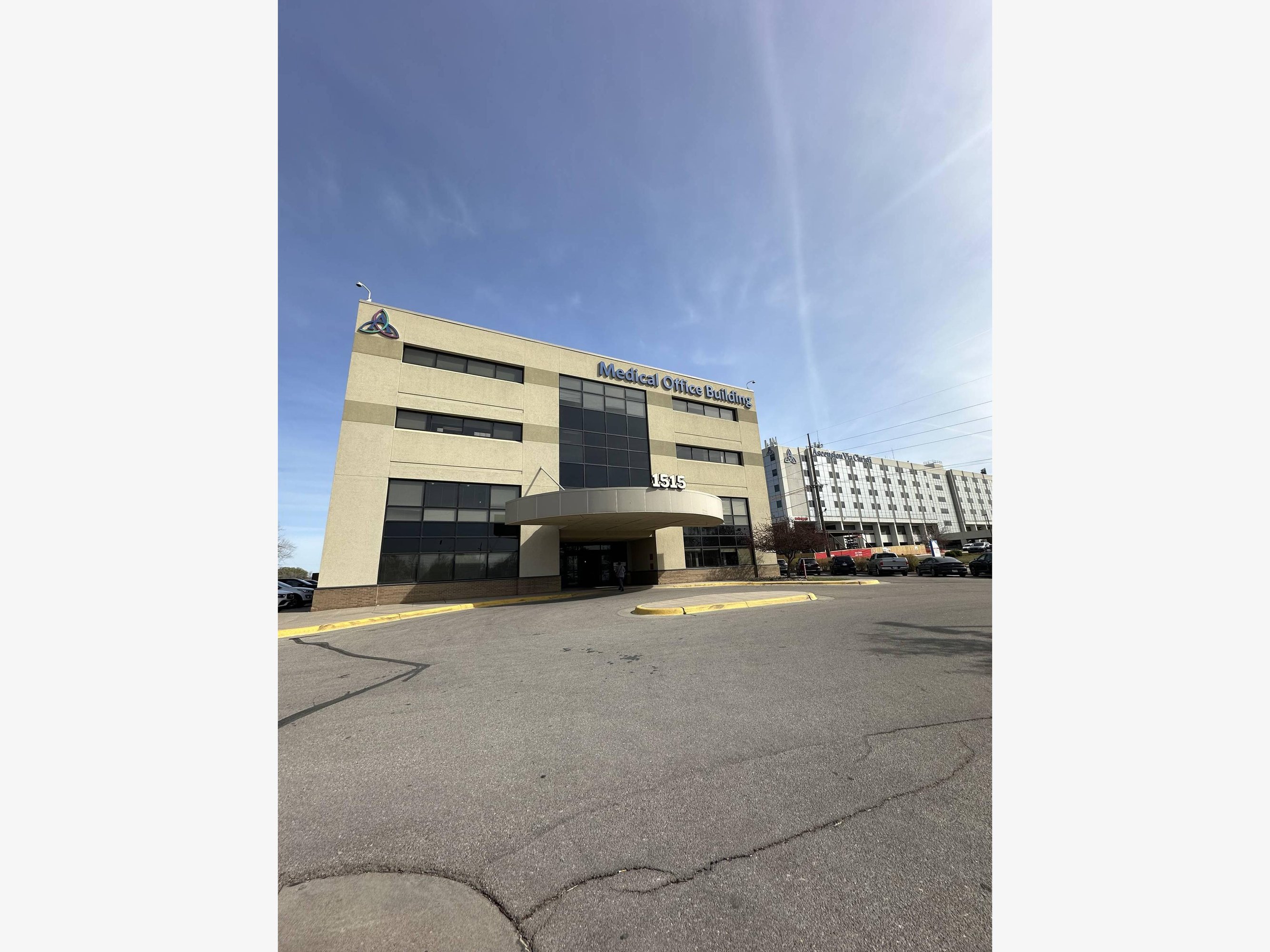 1515 S Clifton Ave, Wichita, KS 67218