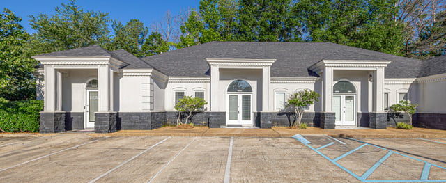 359 Towne Center Blvd, Ridgeland, MS 39157