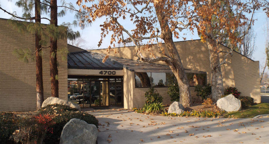 4700 Stockdale Hwy, Bakersfield, CA 93309
