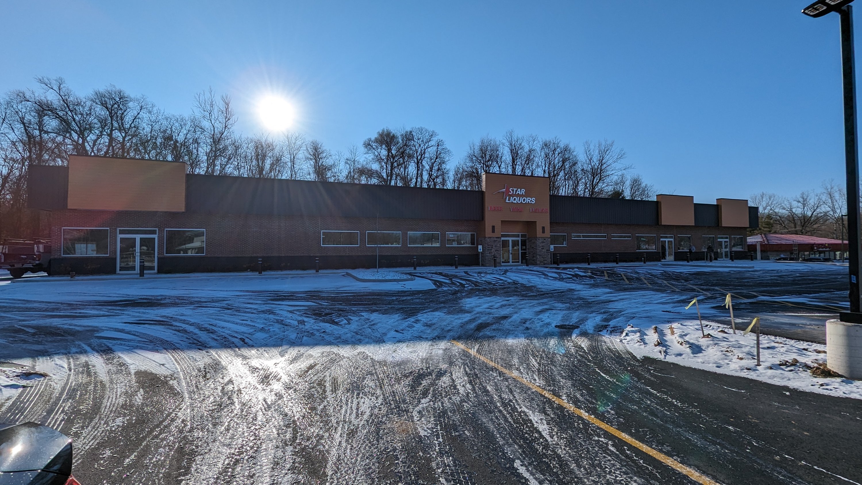 2240 Prairie Ave, South Bend, IN 46614