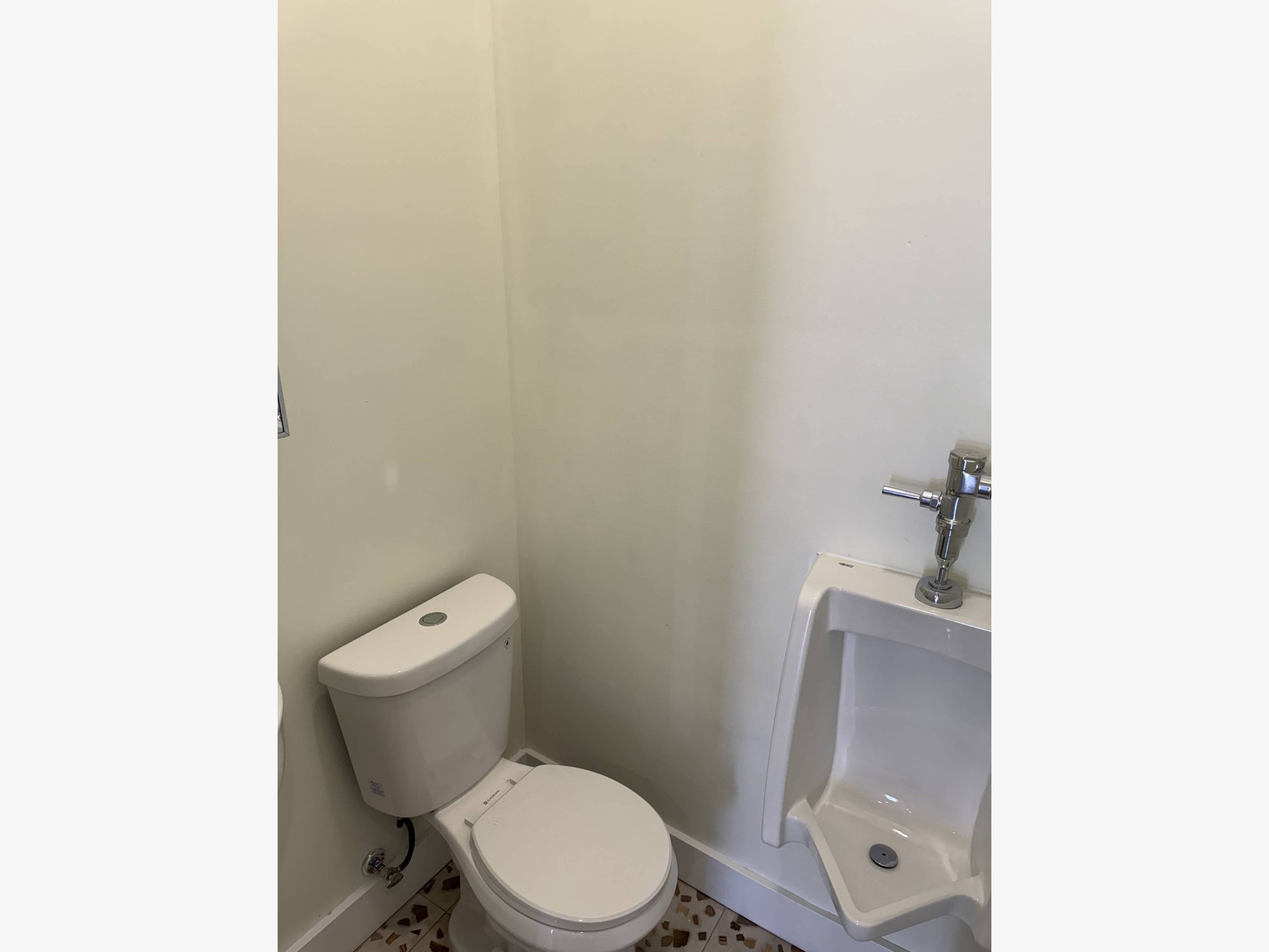 3527087