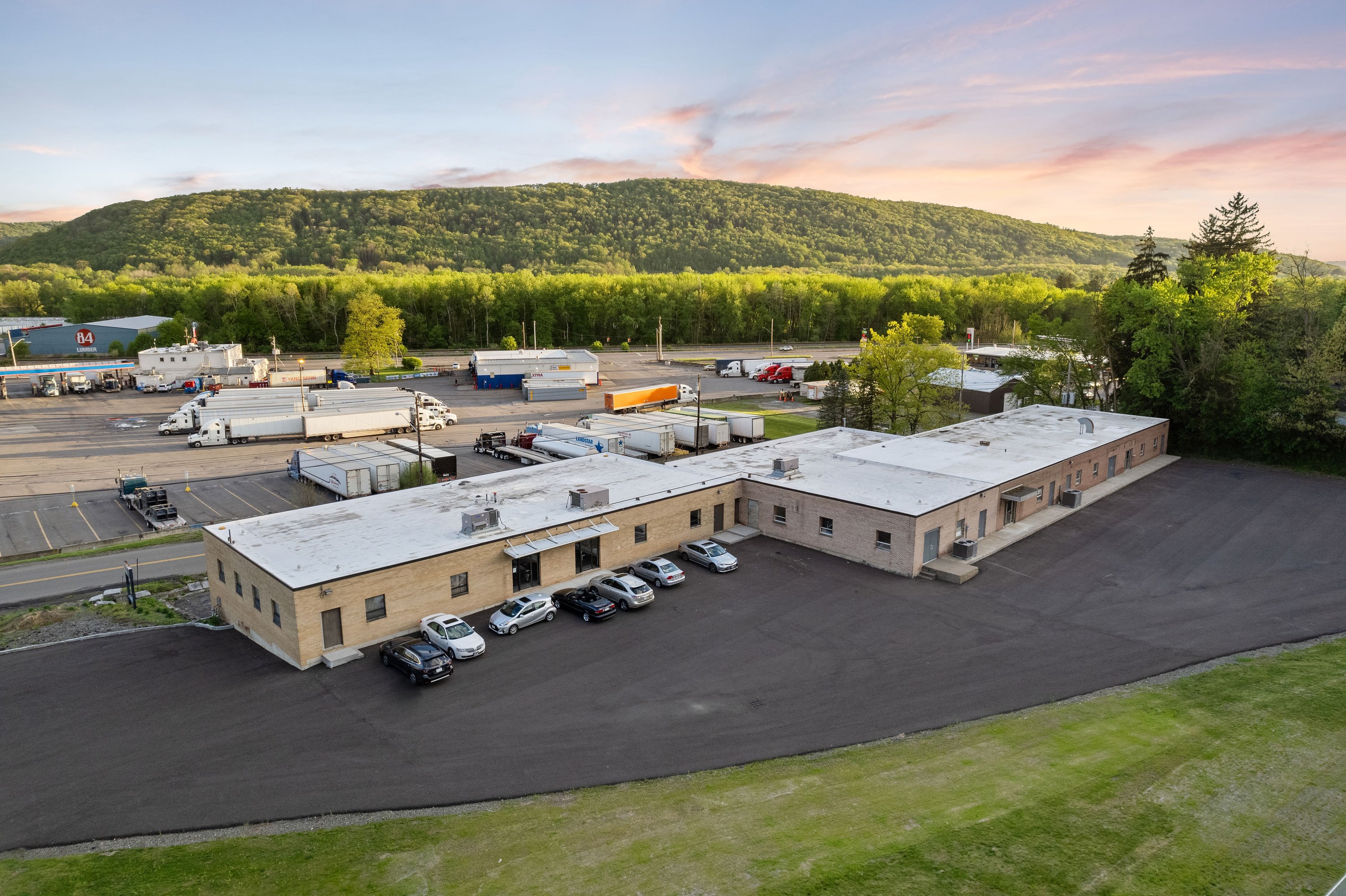 63 Barlow Rd, Binghamton, NY 13904